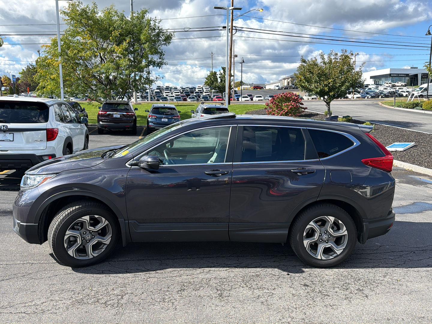 Used 2017 Gunmetal Metallic Honda EX-L image 4