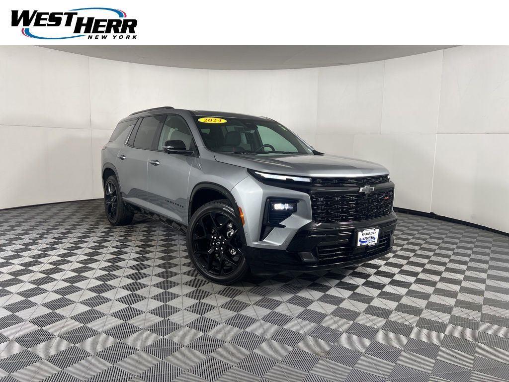 Sterling Gray Metallic 2024 Chevrolet Traverse SUV / Crossover Front-Wheel Drive 8-Speed Automatic
