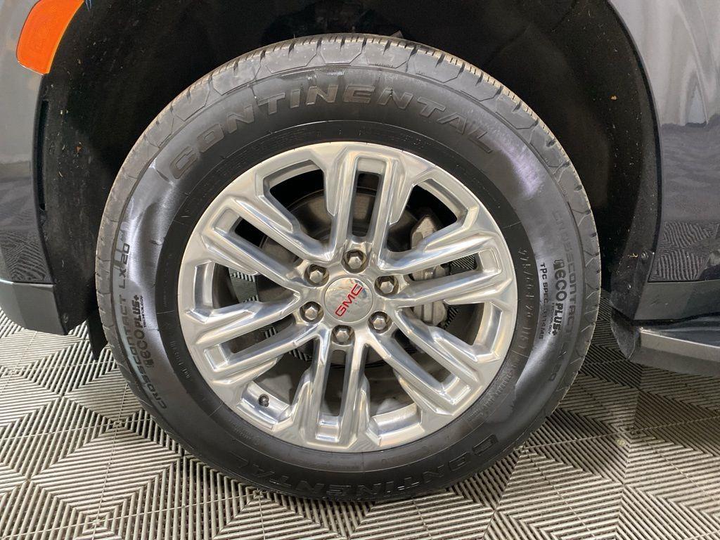 Used 2023 Titanium GMC SLT image 11