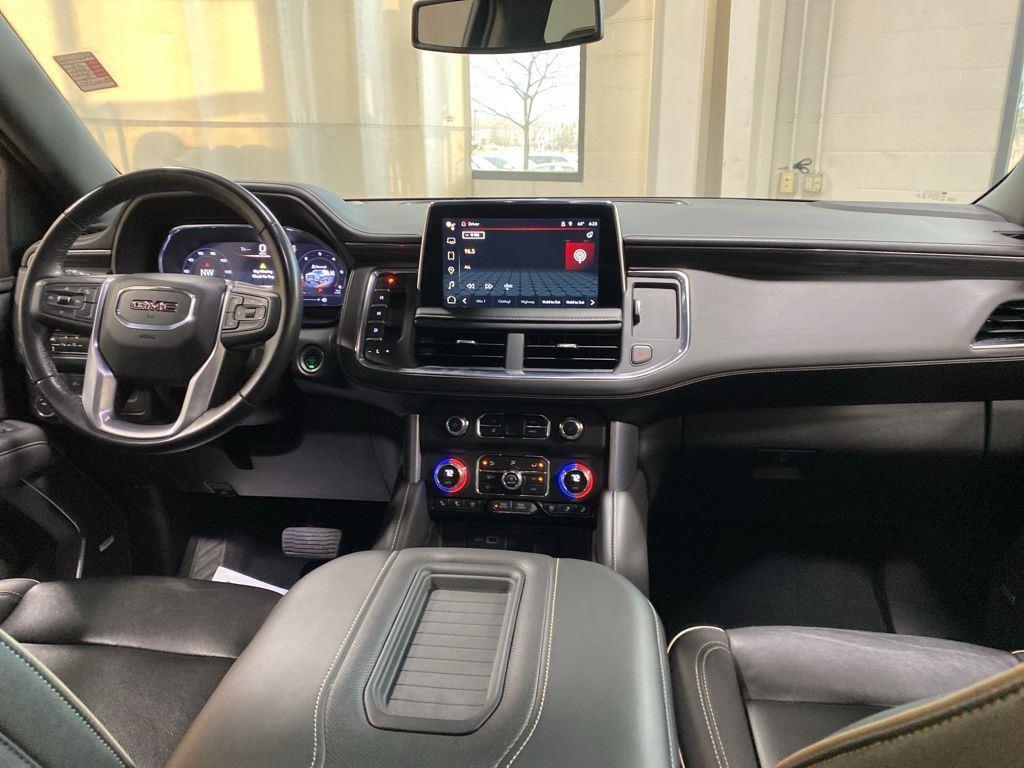 Used 2023 Titanium GMC SLT image 15