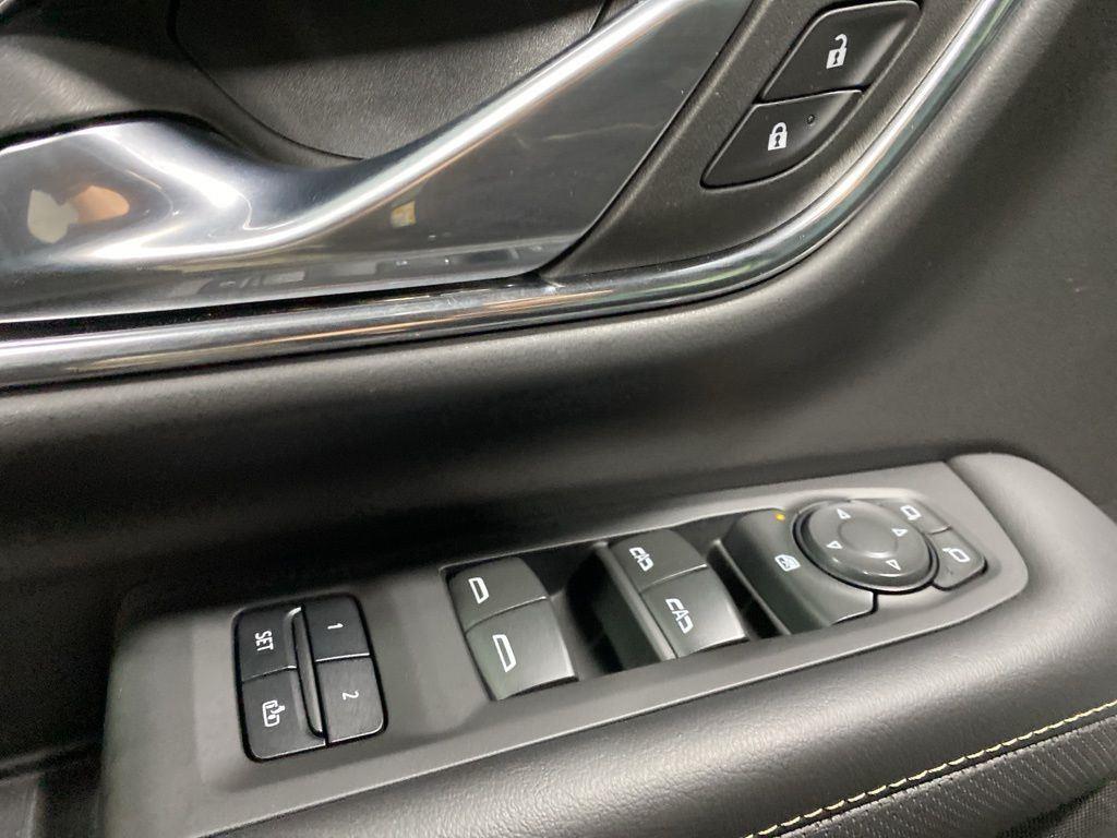 Used 2023 Titanium GMC SLT image 20