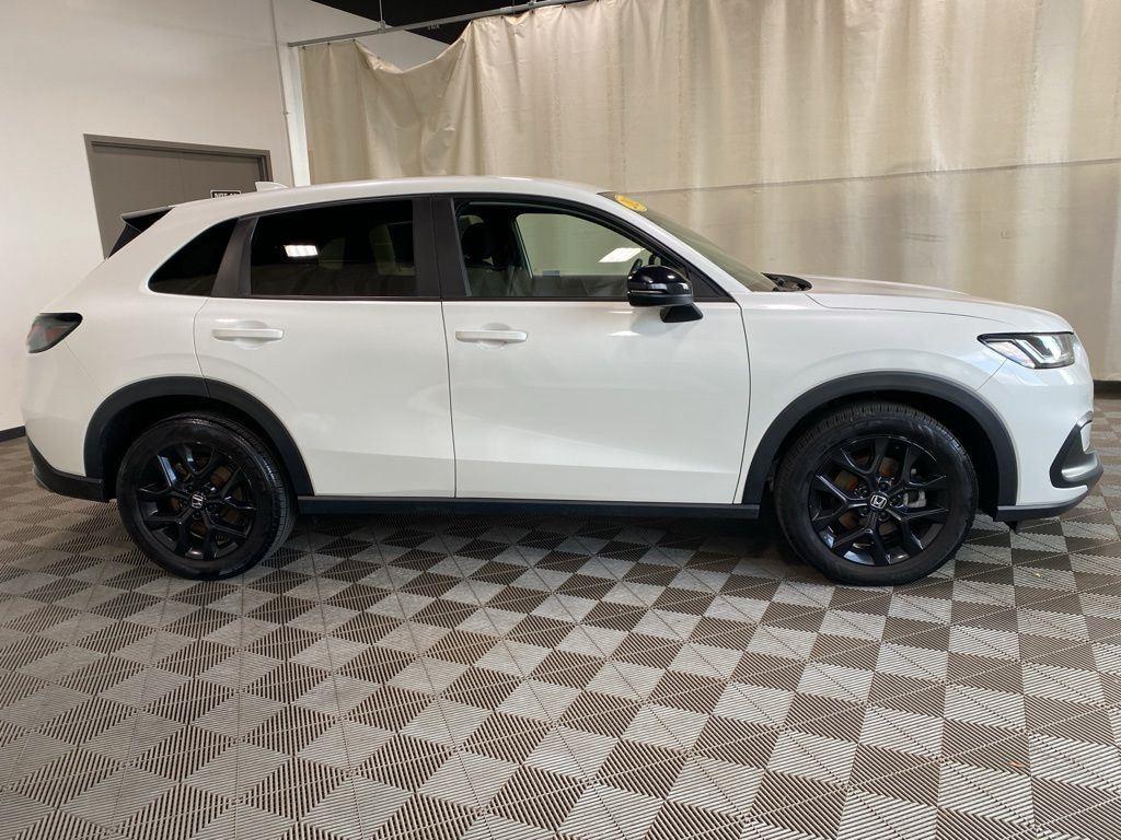 Certified Used 2023 Platinum White Pearl Honda Sport image 10
