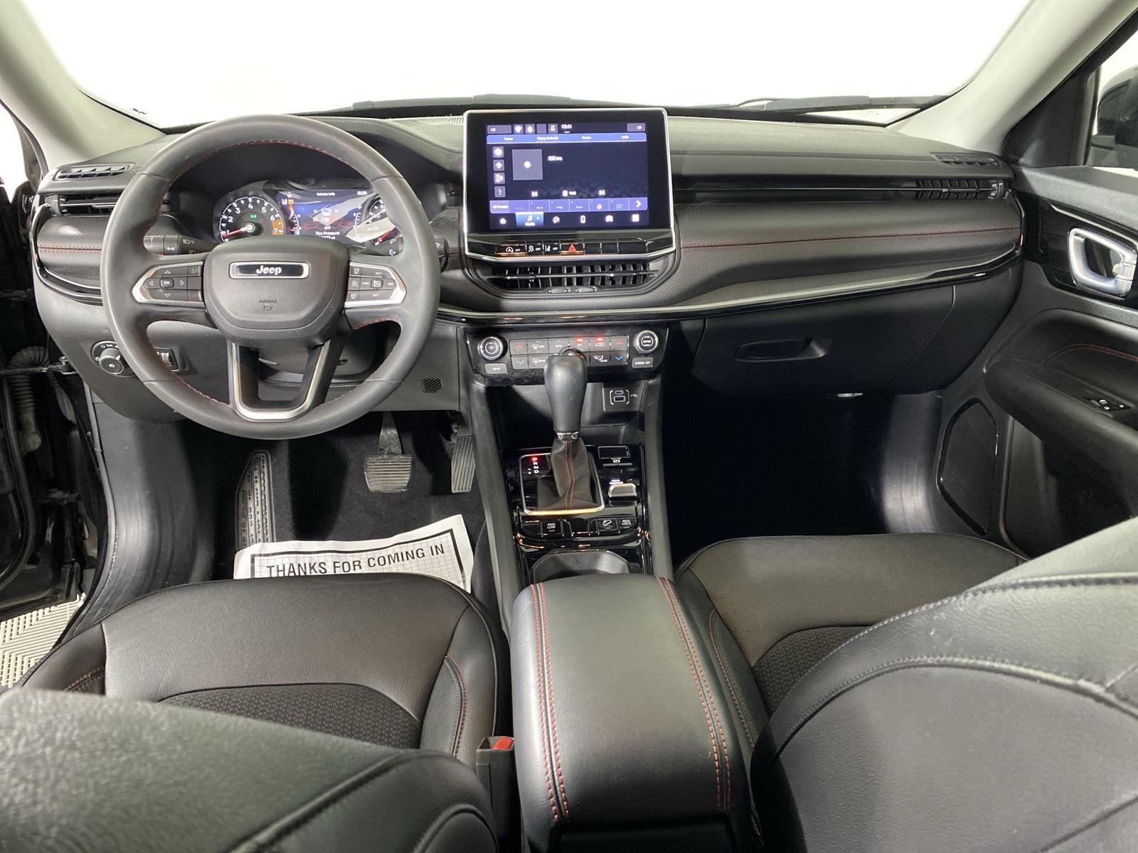 Used 2022 Diamond Black Crystal Pearlcoa Jeep Trailhawk image 24