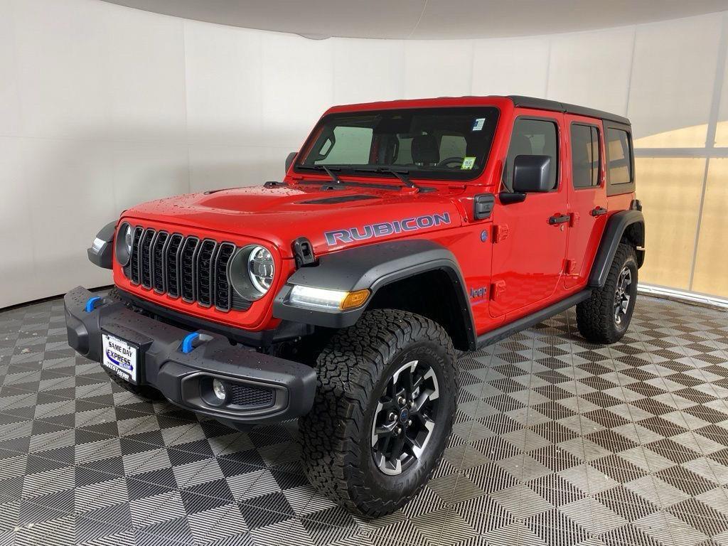 Used 2025 Firecracker Red Clearcoat Jeep Rubicon 4xe image 5
