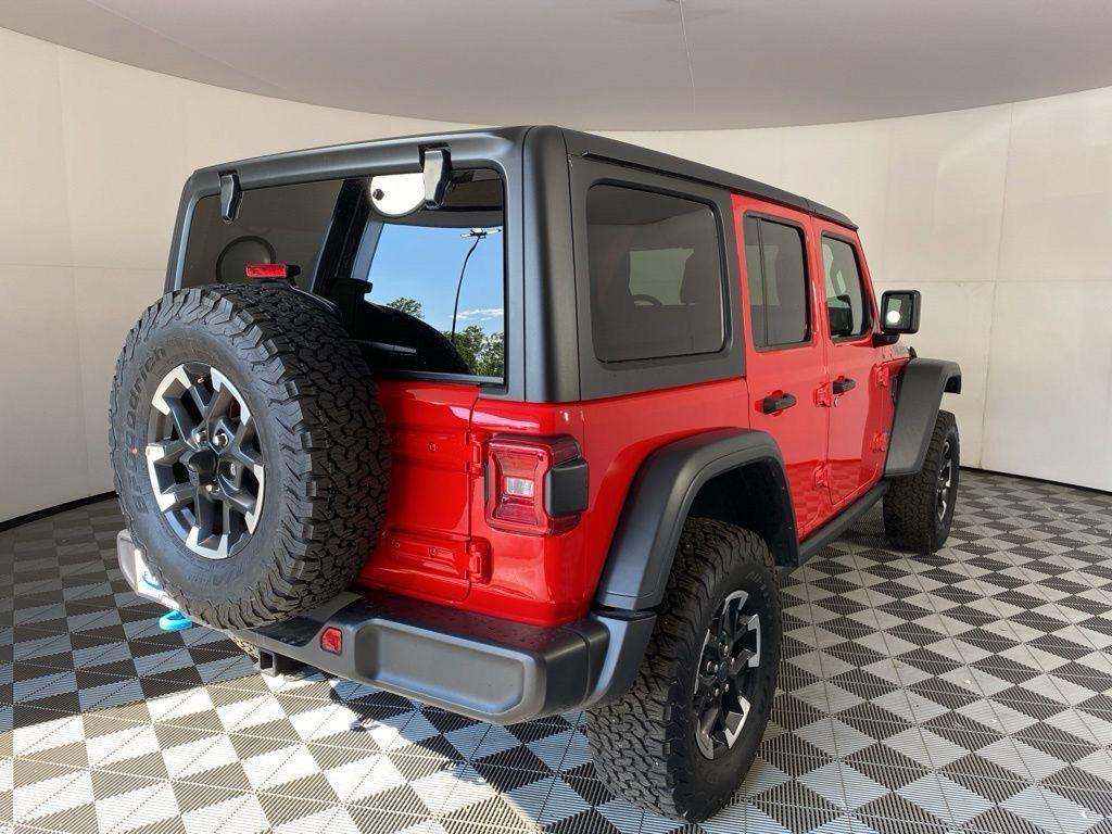 Used 2025 Firecracker Red Clearcoat Jeep Rubicon 4xe image 3