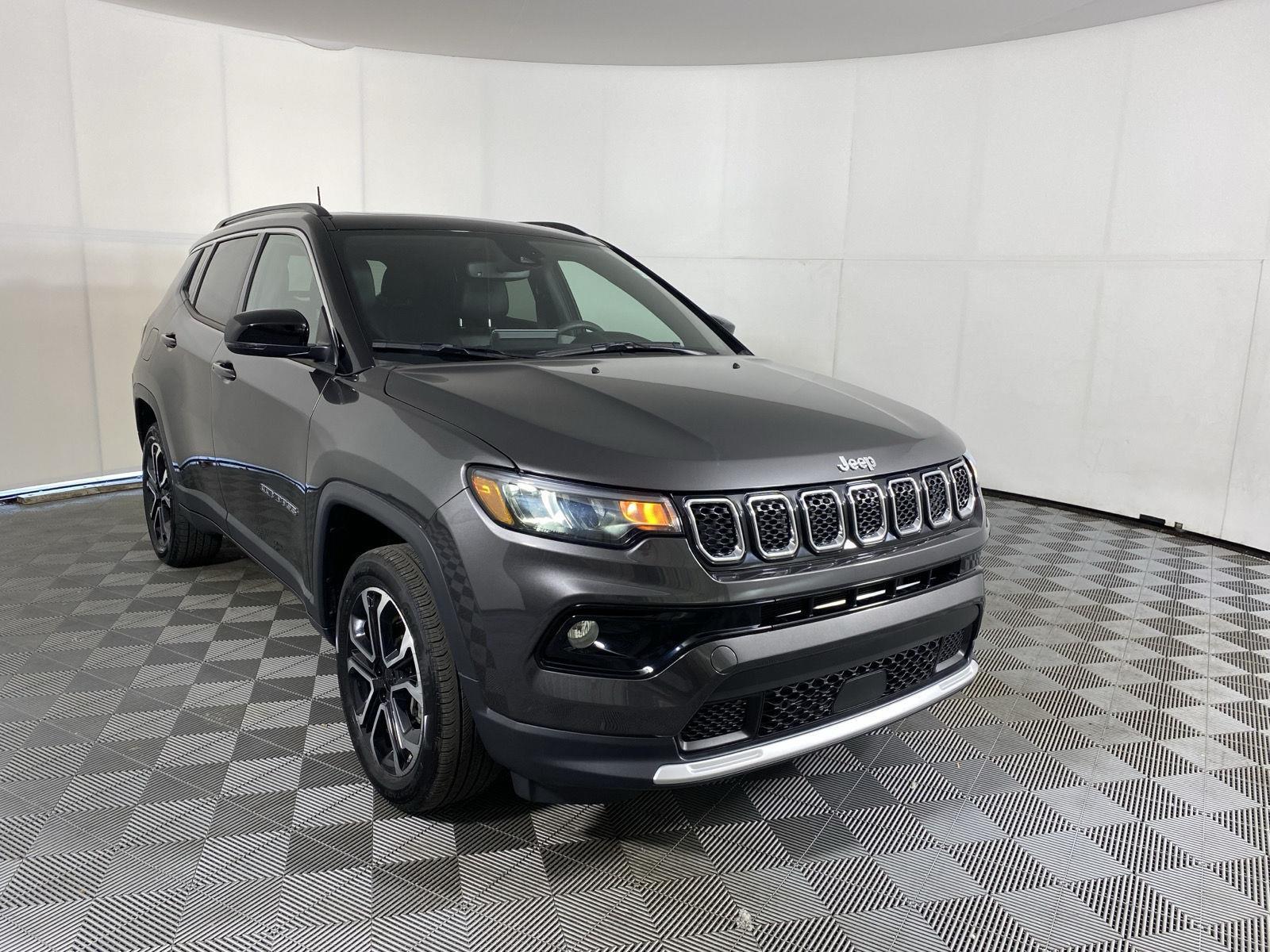 Certified Used 2023 Granite Crystal Metallic Clearcoat Jeep Limited image 19