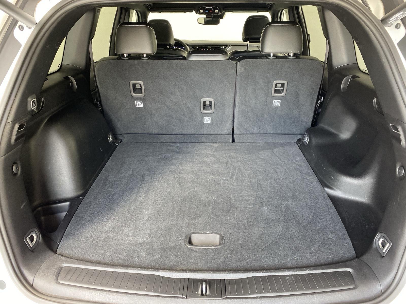 Certified Used 2024 Bright White Clearcoat Jeep Altitude image 7