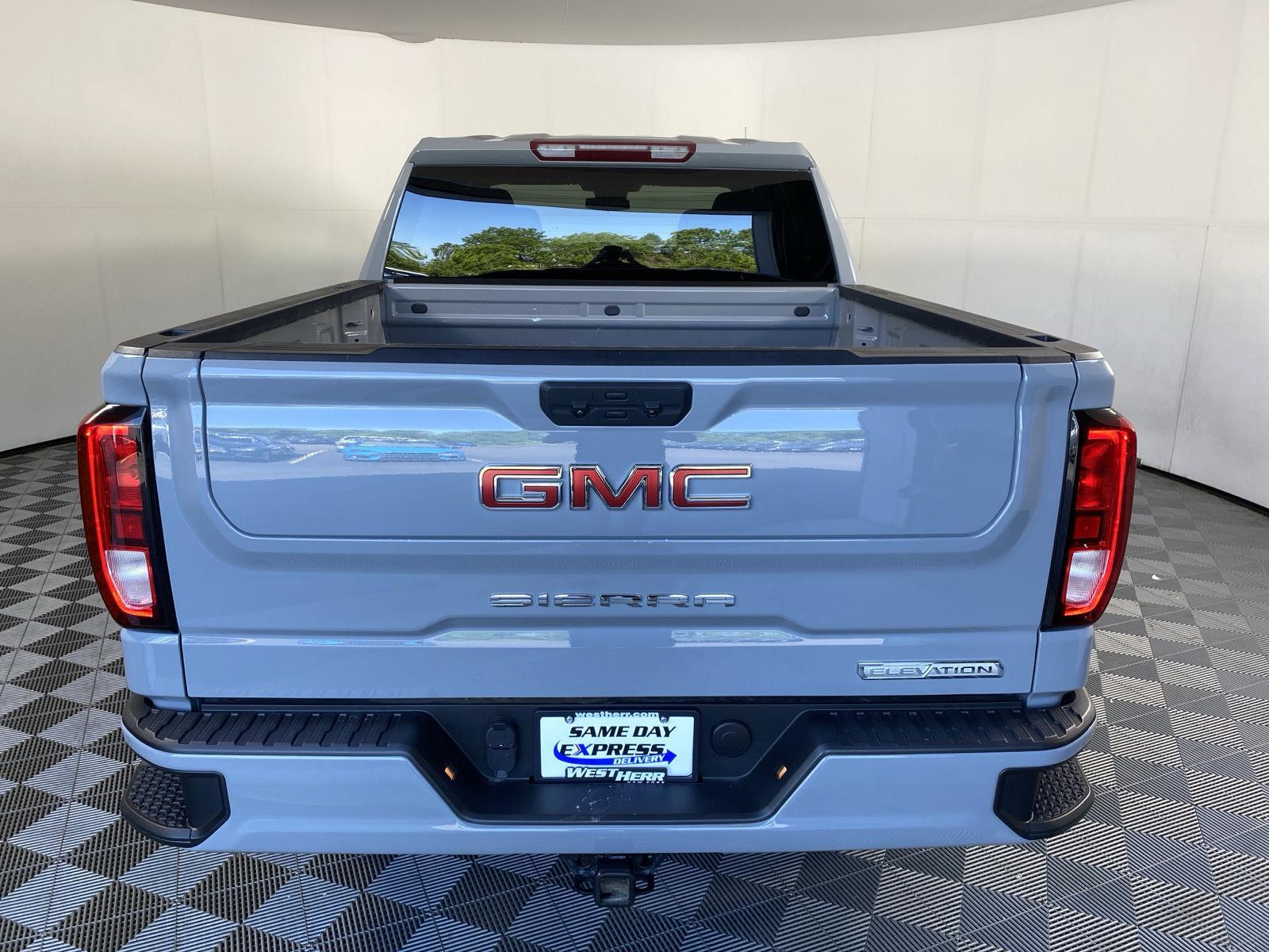 Used 2024 Gray GMC Elevation image 18