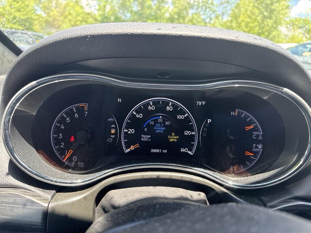 Used 2021 Bright White Clearcoat Jeep Limited image 3