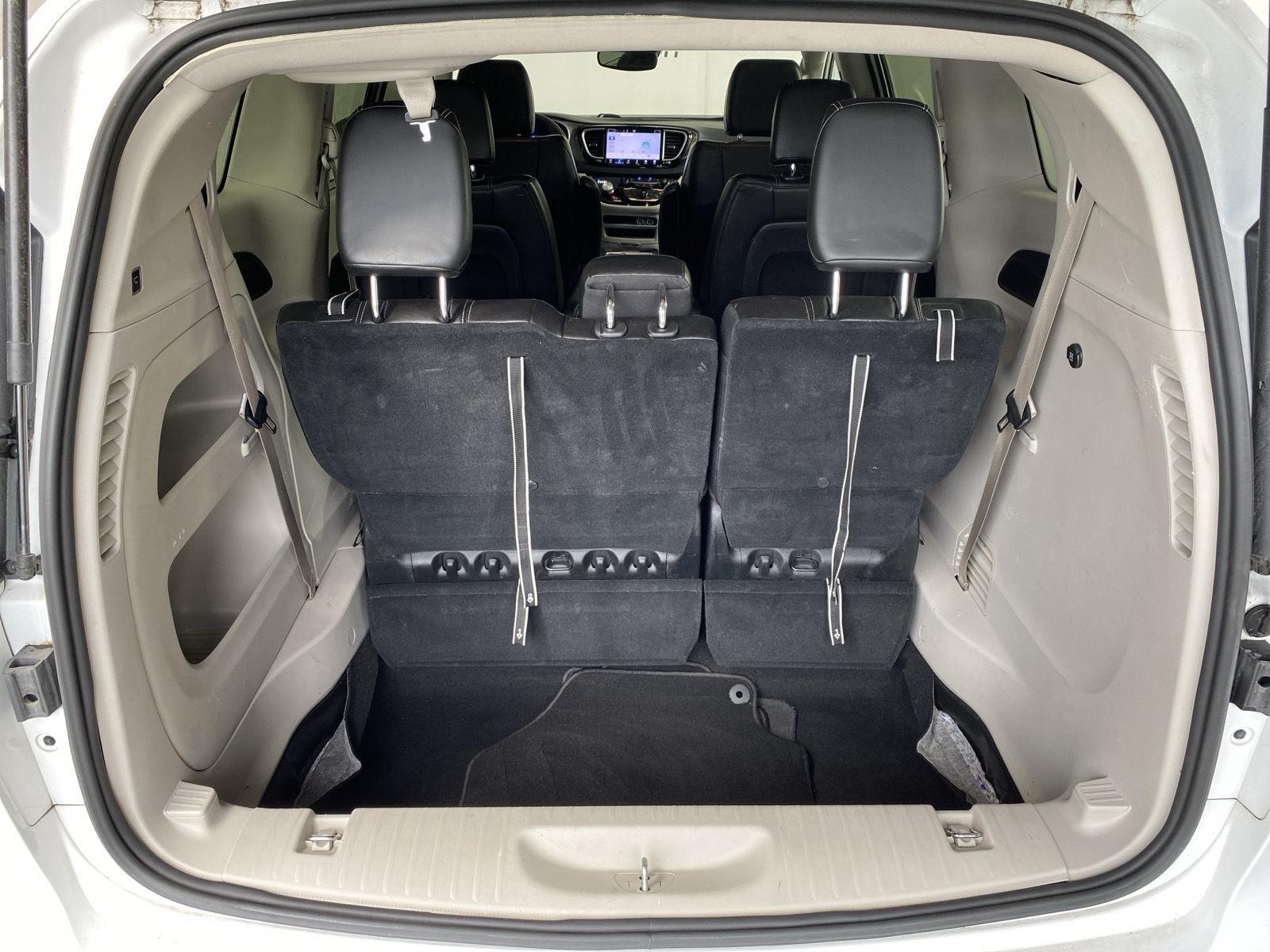 Used 2023 Bright White Clearcoat Chrysler Touring L image 7