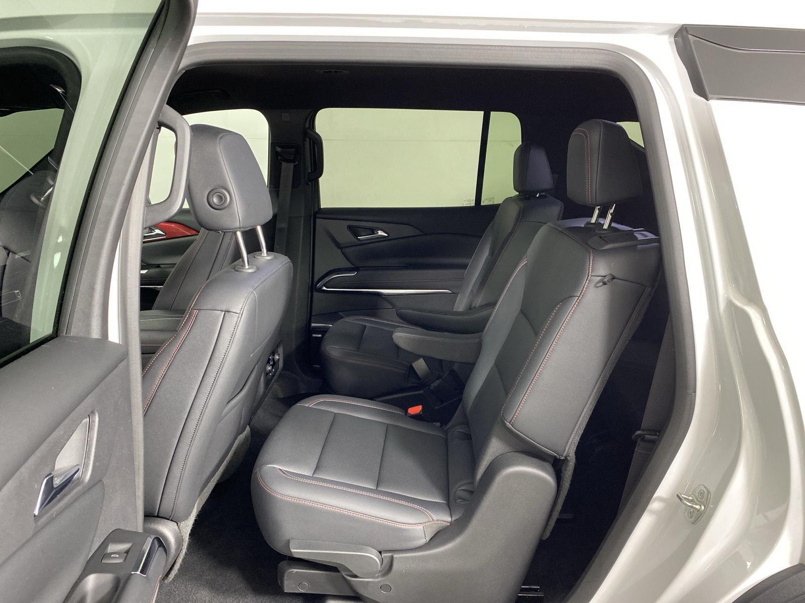 Used 2024 Summit White Chevrolet AWD Z71 image 11