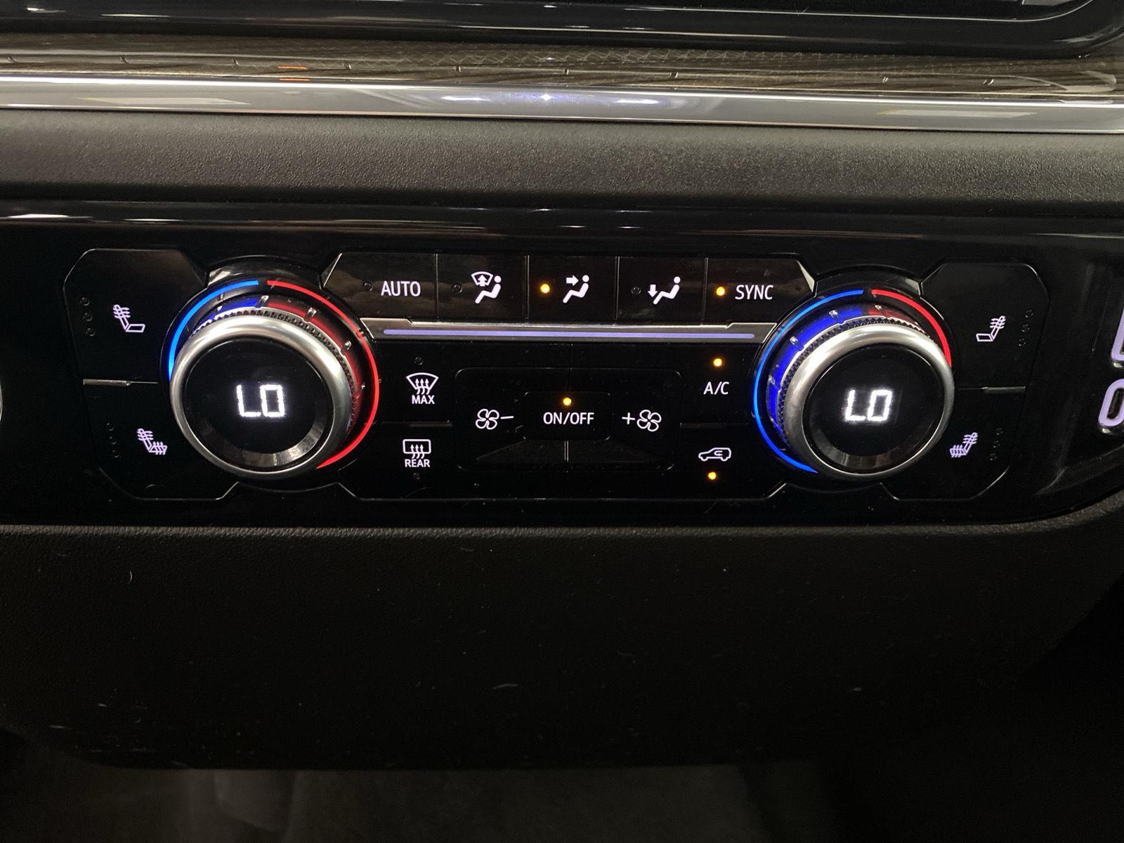 Used 2024 Summit White GMC Elevation image 22