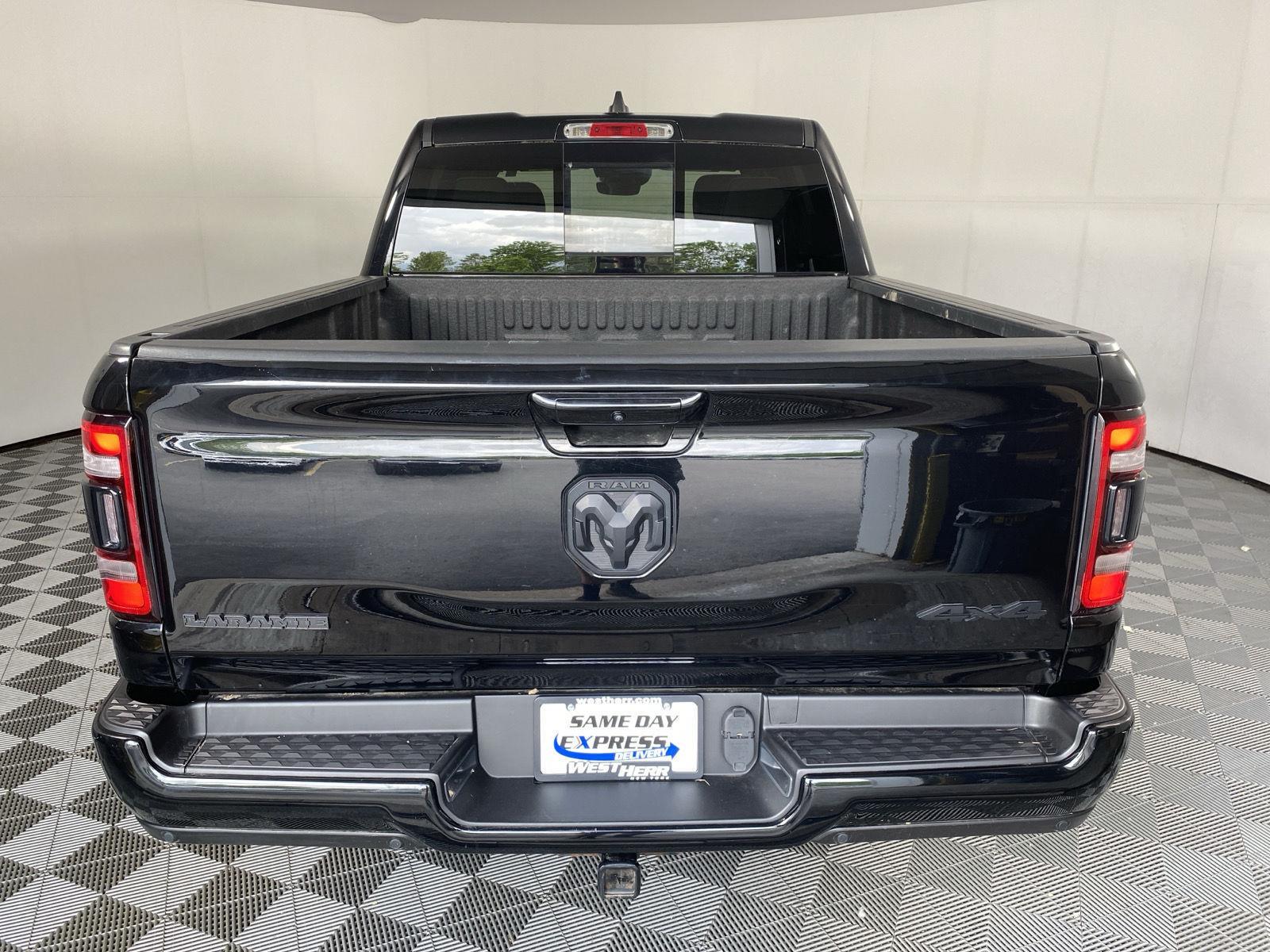 Used 2021 Diamond Black Crystal Pearlcoat Ram Laramie image 6