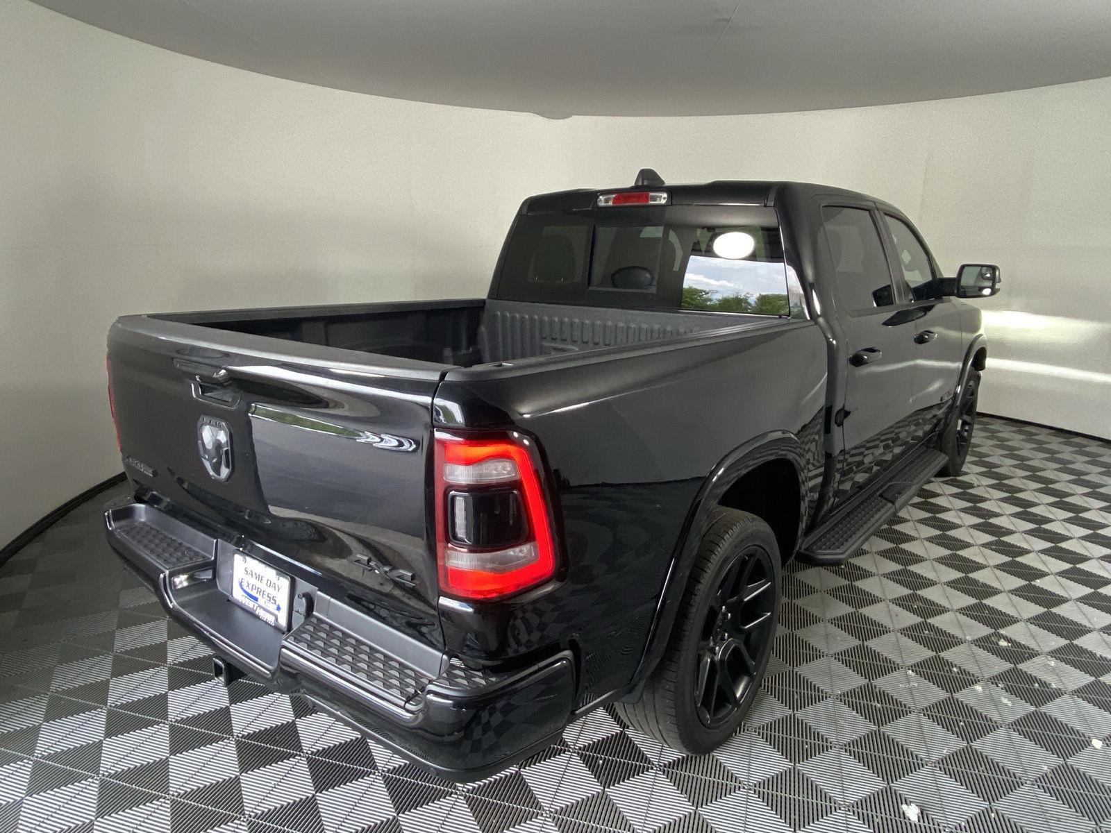 Used 2021 Diamond Black Crystal Pearlcoat Ram Laramie image 7
