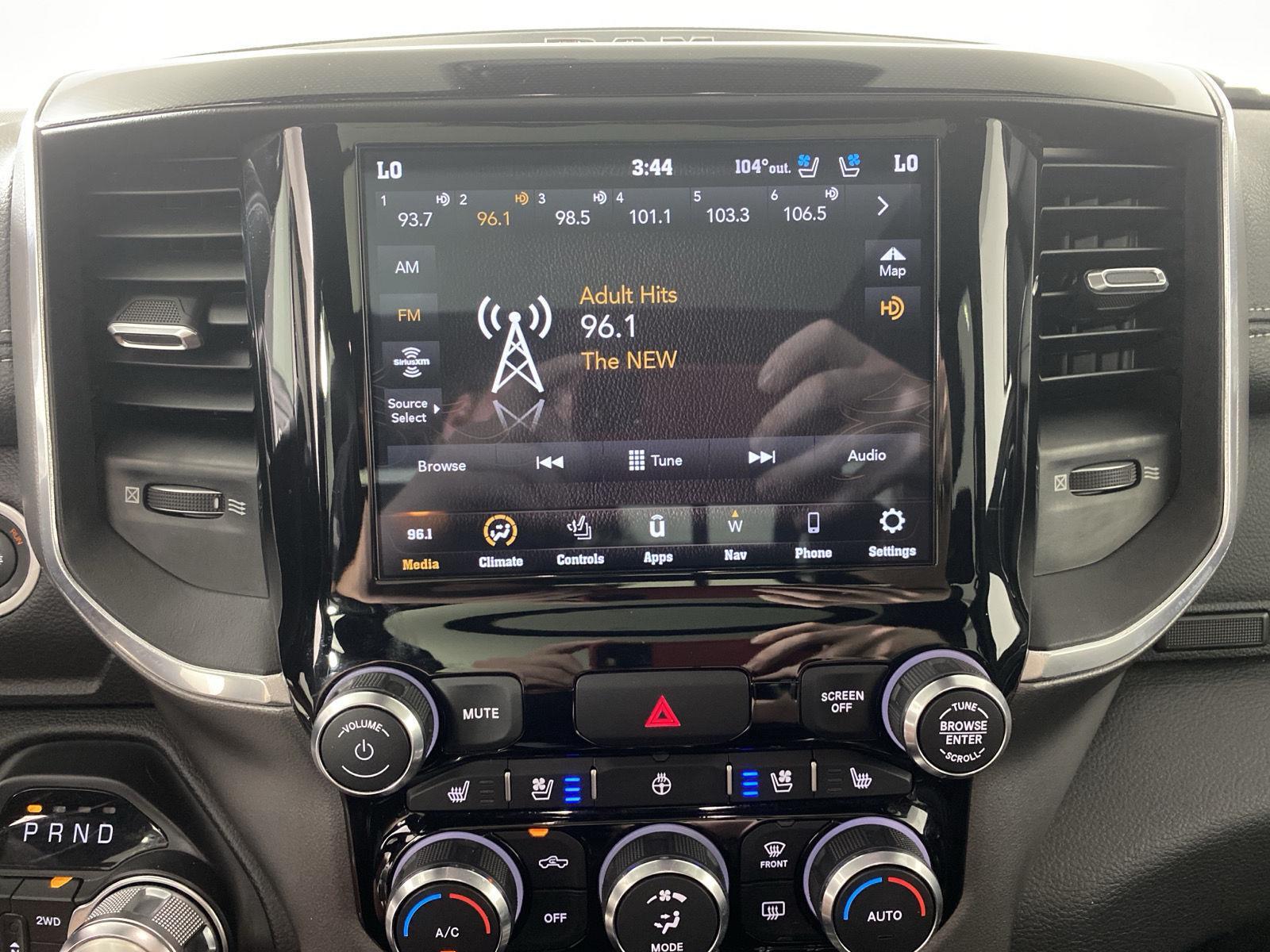 Used 2021 Diamond Black Crystal Pearlcoat Ram Laramie image 17