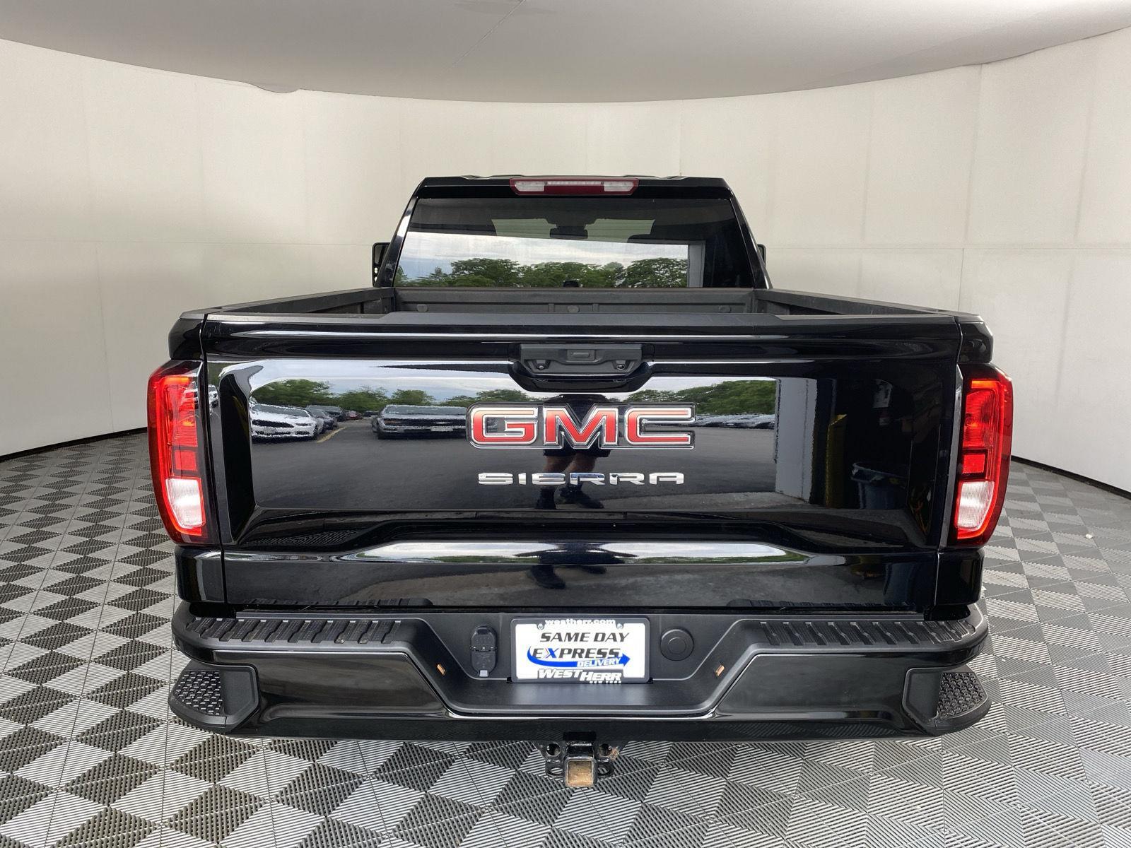 Used 2024 Onyx Black GMC Pro image 15