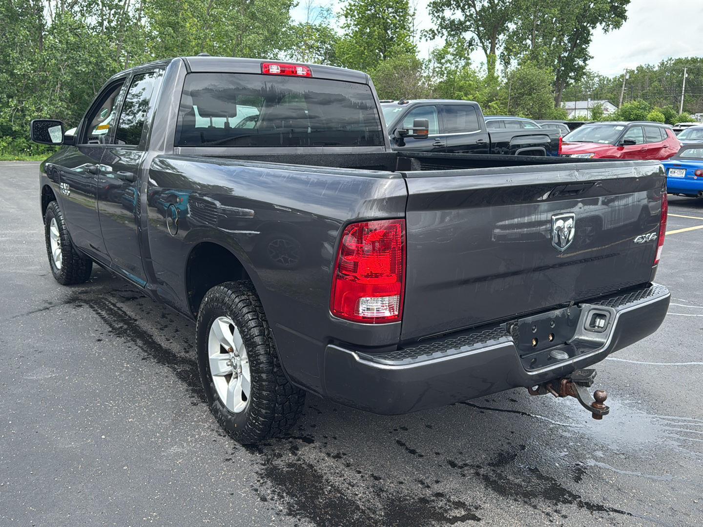 Used 2018 Granite Crystal Metallic Clearcoat Ram Express image 8