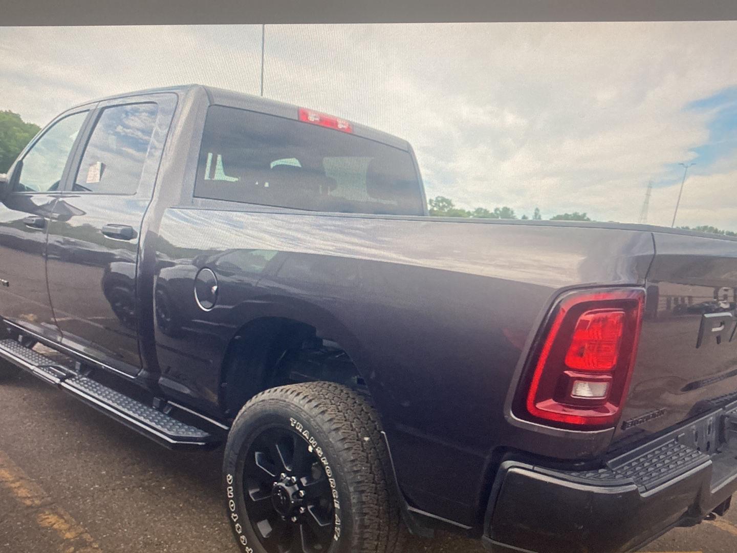 Used 2025 Granite Crystal Metallic Clearcoat Ram Big Horn image 4