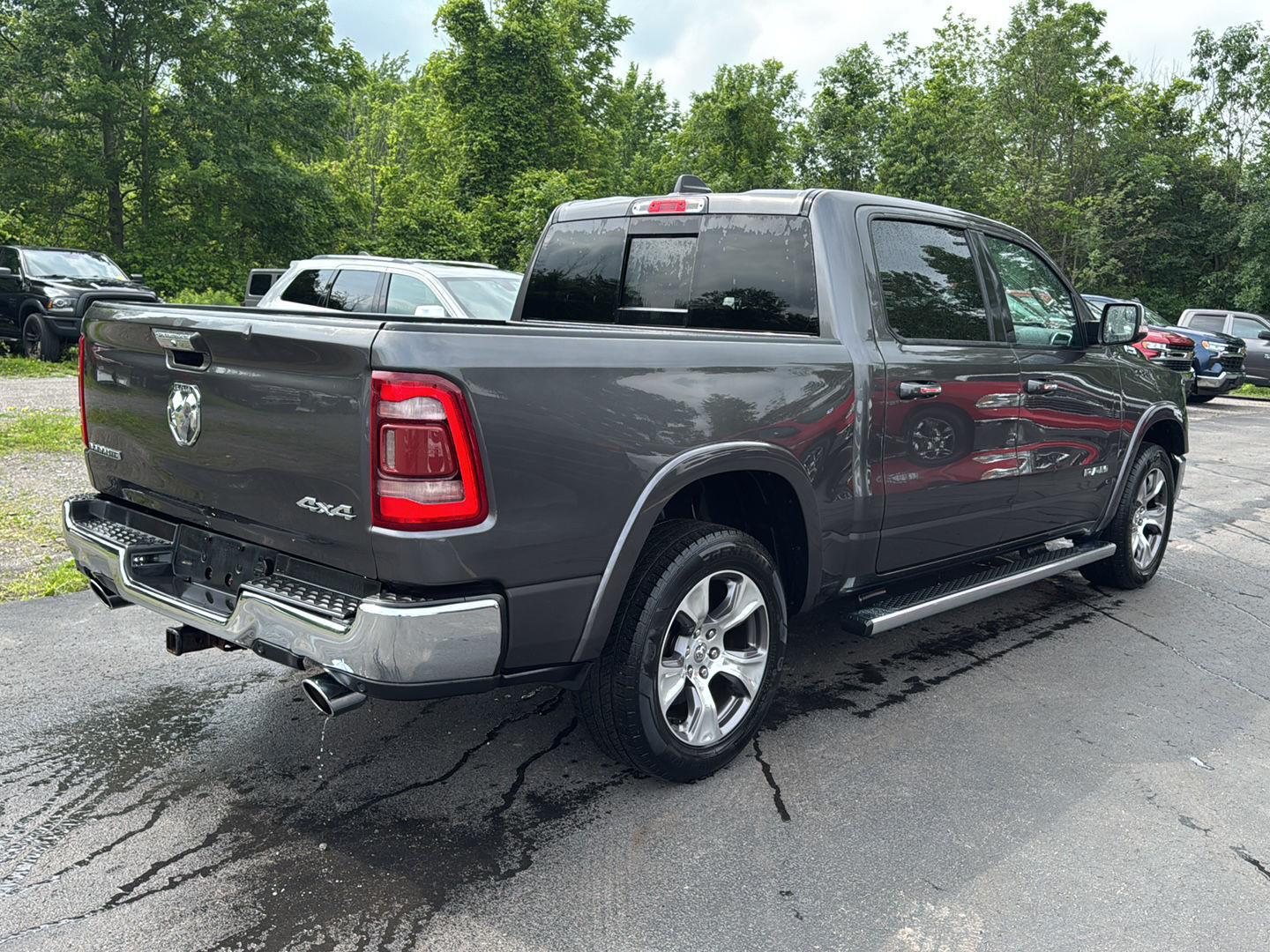 Used 2021 Granite Crystal Metallic Clearcoat Ram Laramie image 4