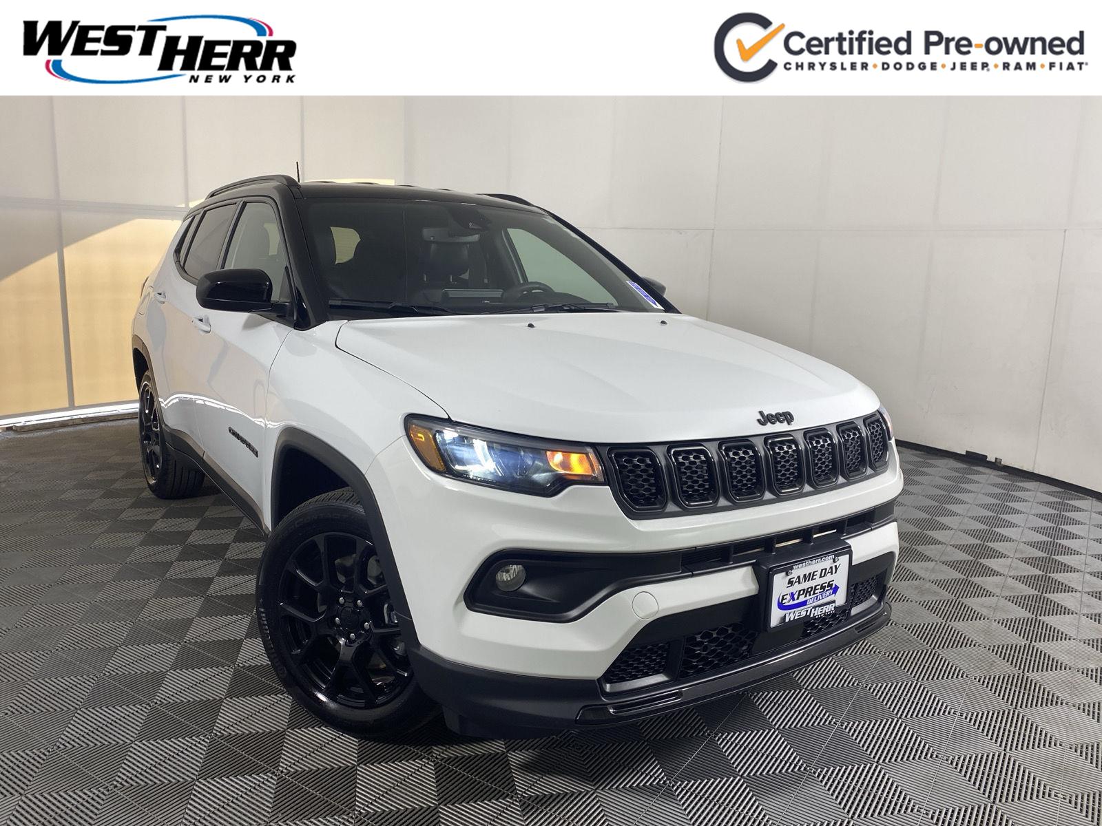 2023 Jeep Compass Altitude 4WD