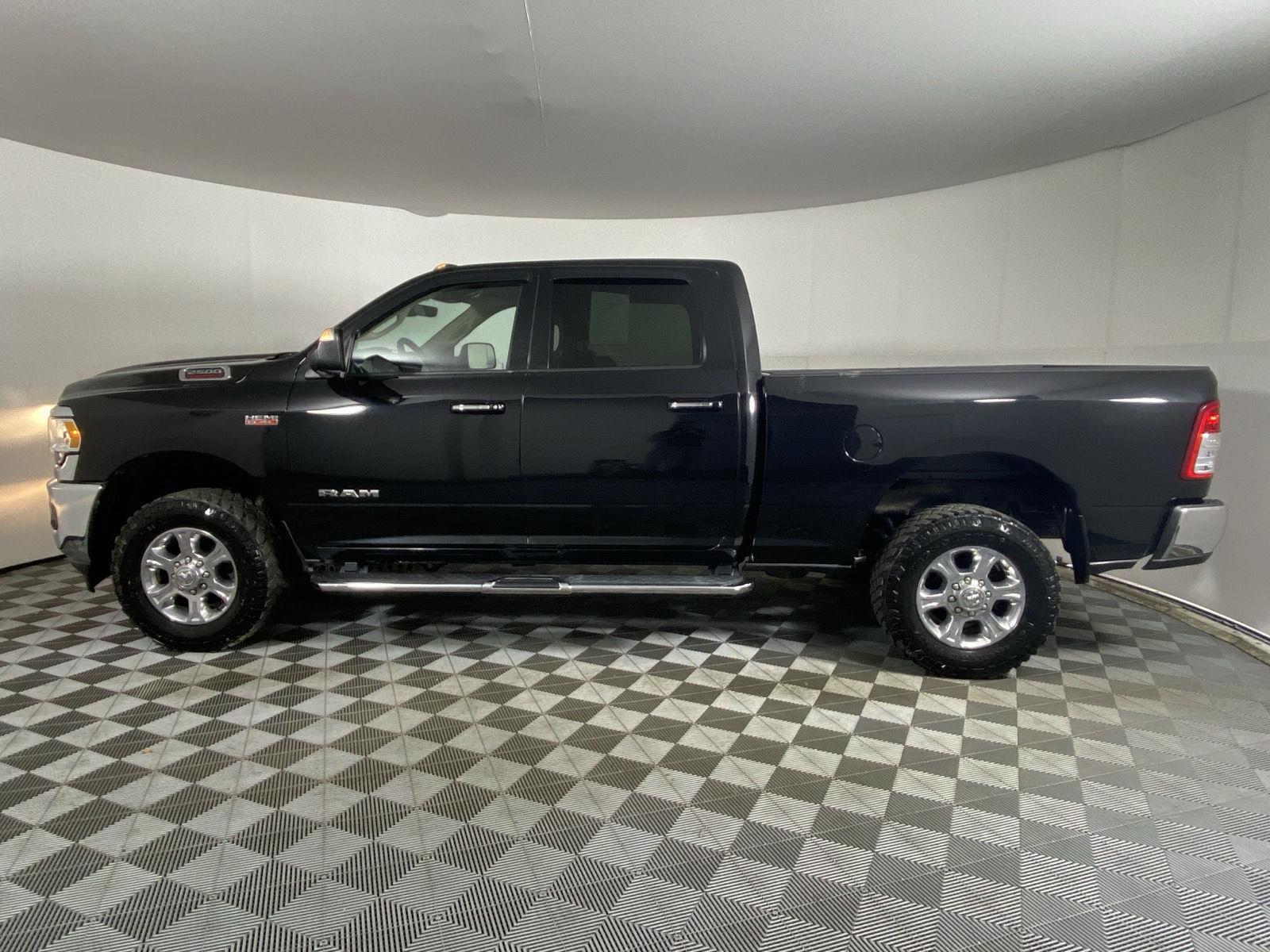 Used 2019 Diamond Black Crystal Pearlcoat Ram Big Horn image 13