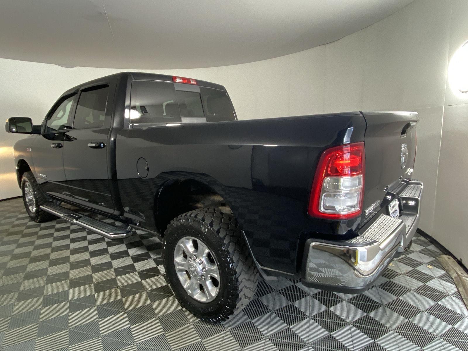 Used 2019 Diamond Black Crystal Pearlcoat Ram Big Horn image 15