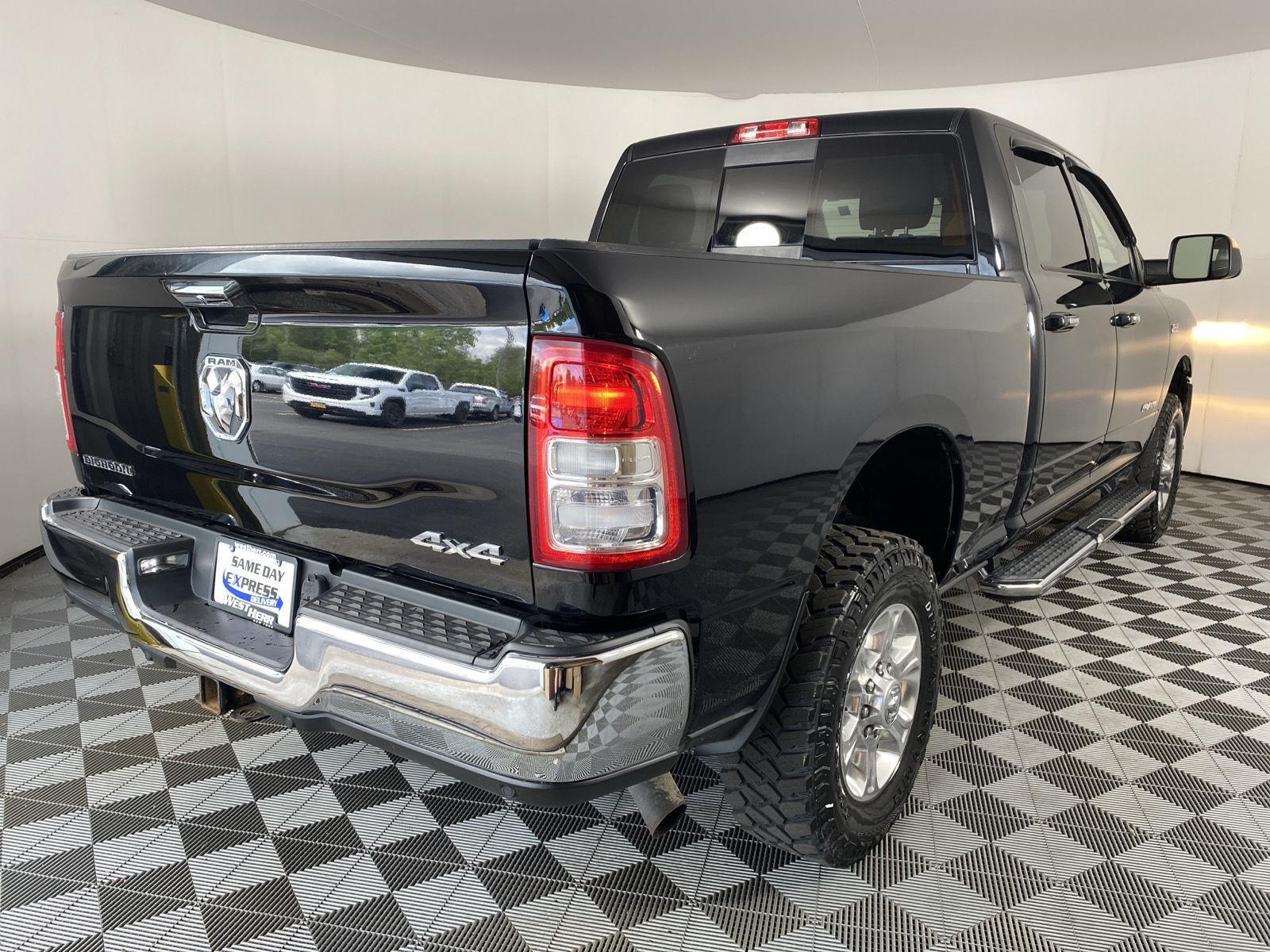 Used 2019 Diamond Black Crystal Pearlcoat Ram Big Horn image 5