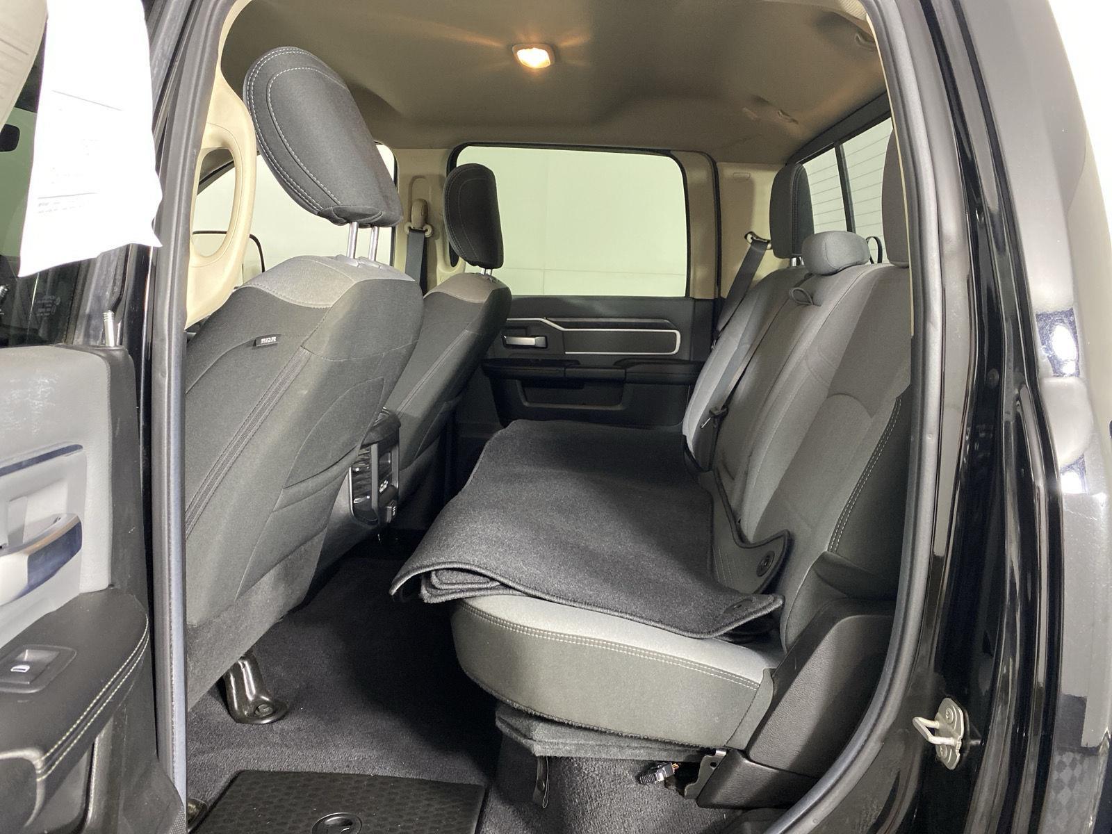 Used 2019 Diamond Black Crystal Pearlcoat Ram Big Horn image 10