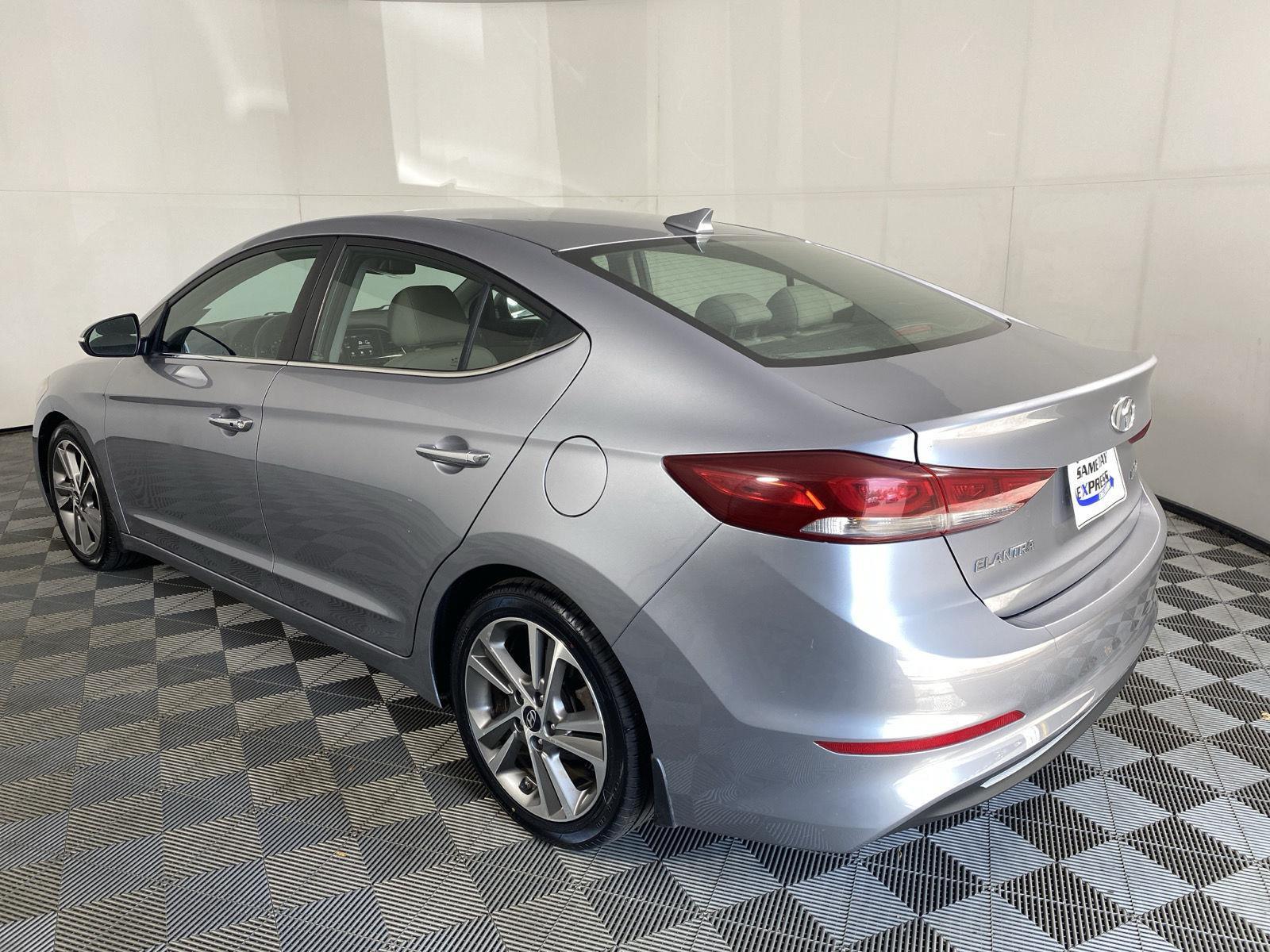 Used 2017 Shale Gray Metallic Hyundai Limited image 14