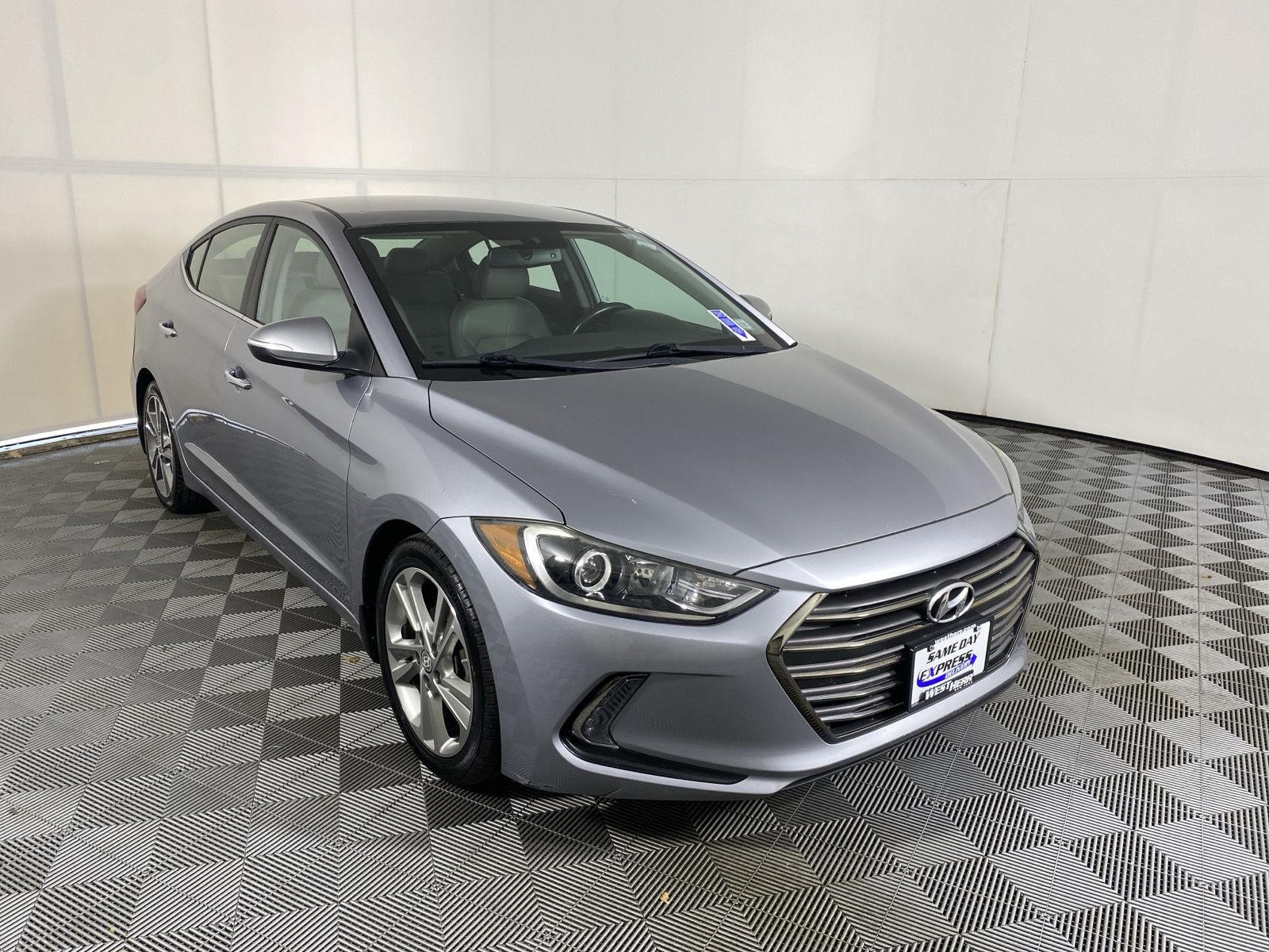 Used 2017 Shale Gray Metallic Hyundai Limited image 17