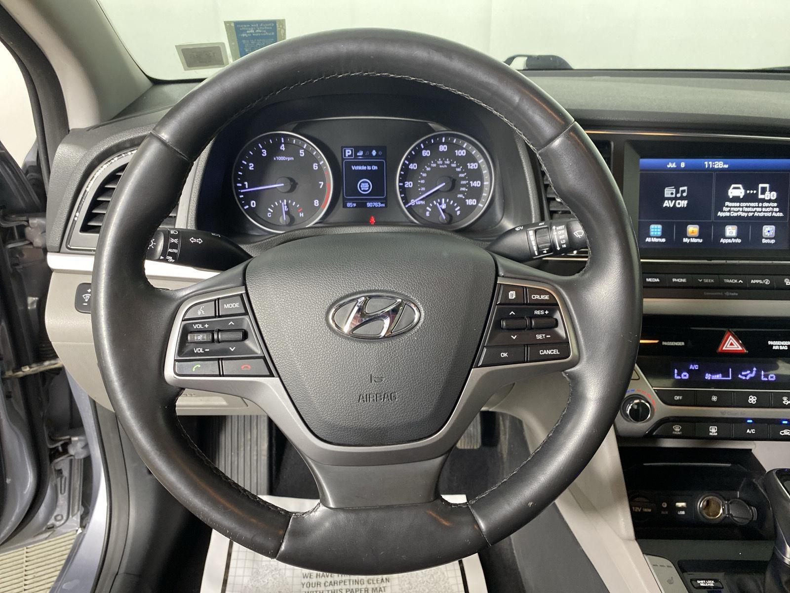 Used 2017 Shale Gray Metallic Hyundai Limited image 19