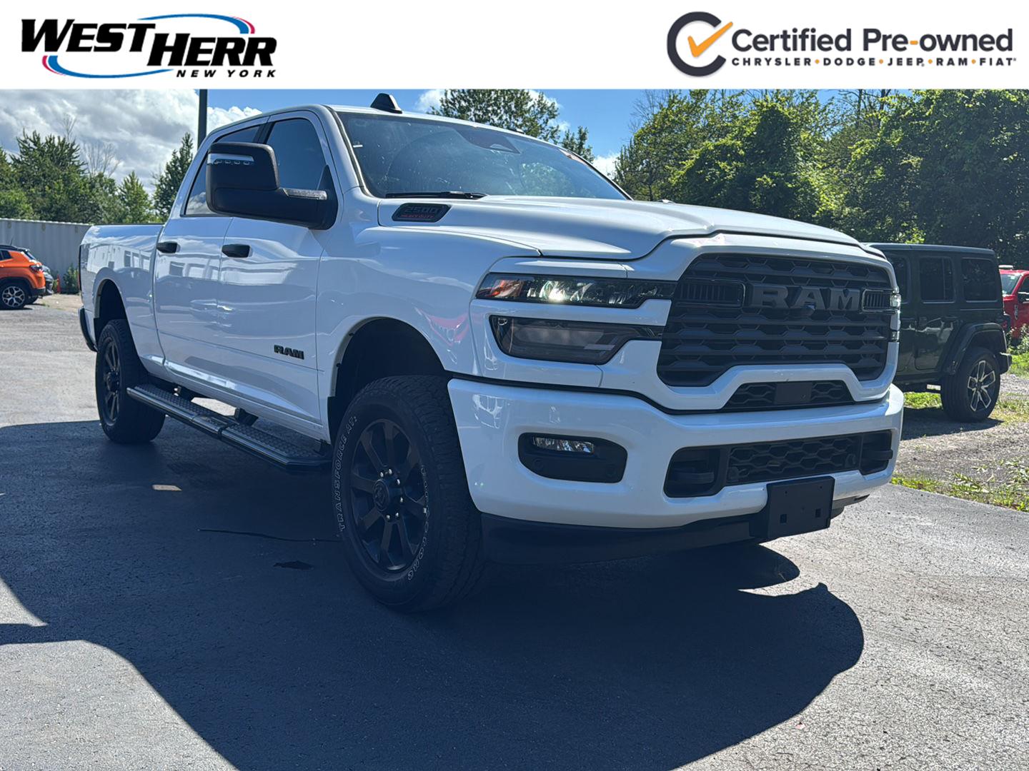 2025 RAM 2500 Big Horn Crew Cab 4WD
