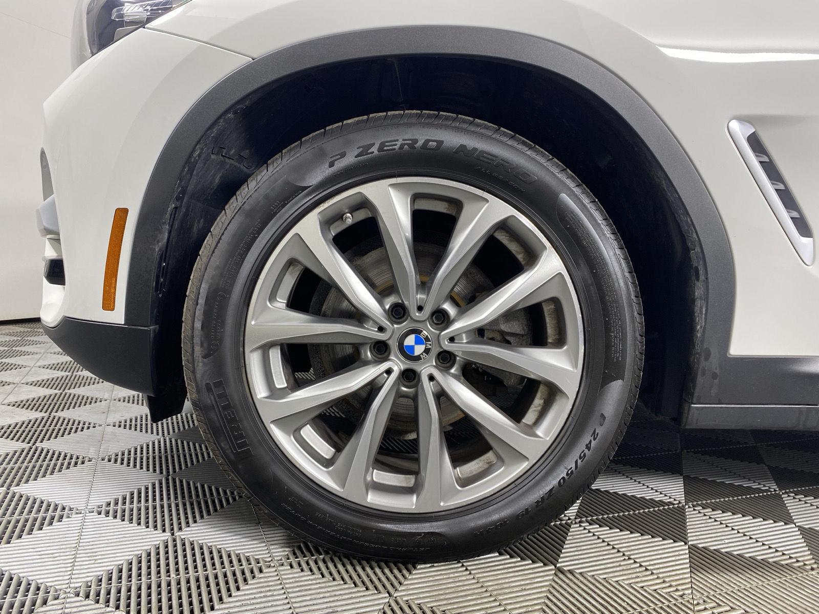 Used 2018 Alpine White BMW xDrive30i image 11