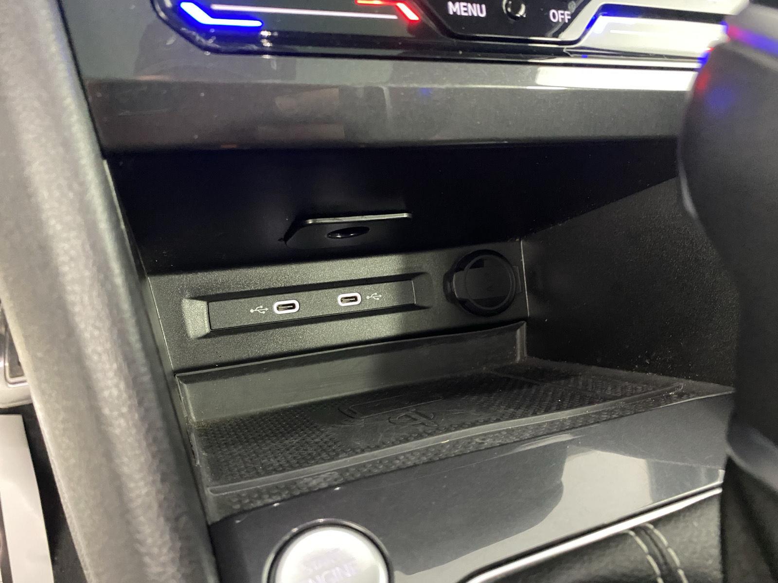 Used 2024 Deep Black Pearl Volkswagen SE R-Line Black image 25