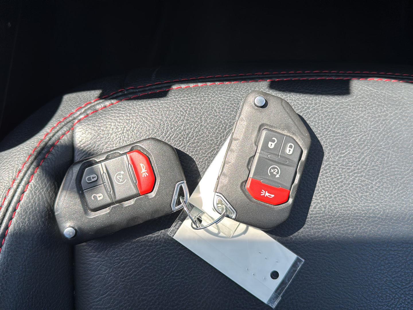 Used 2018 Mojito! Clearcoat Jeep Rubicon image 3