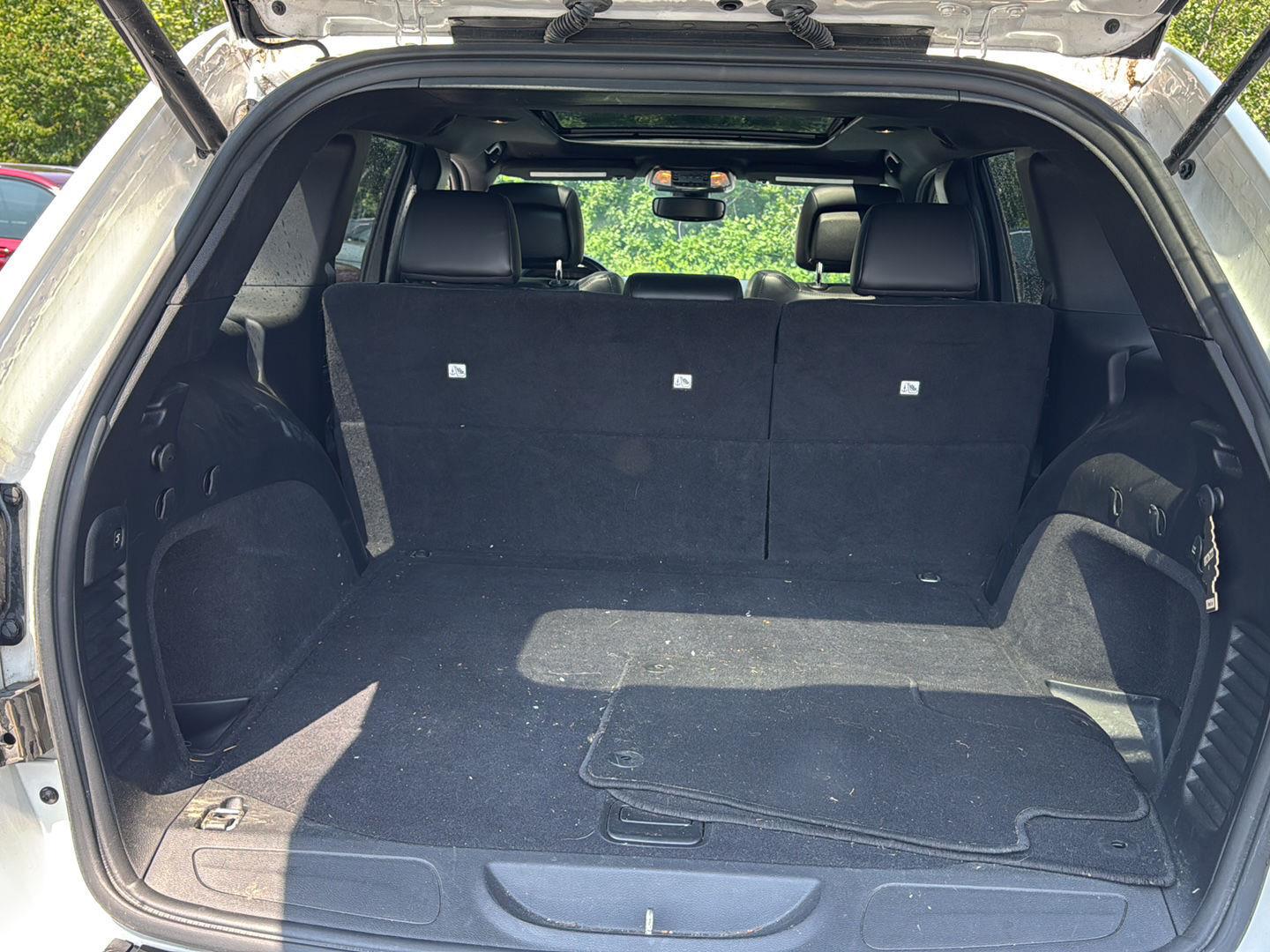 Used 2020 Bright White Clearcoat Jeep Limited X image 19
