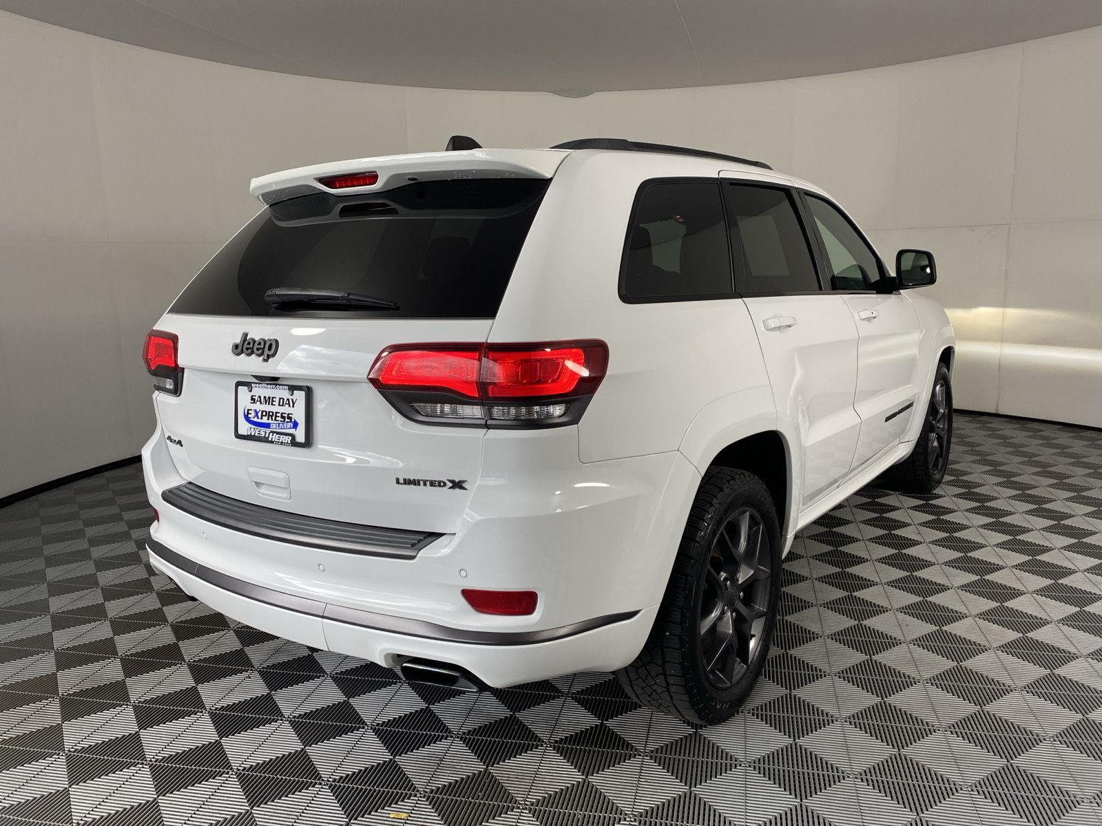 Used 2020 Bright White Clearcoat Jeep Limited X image 9