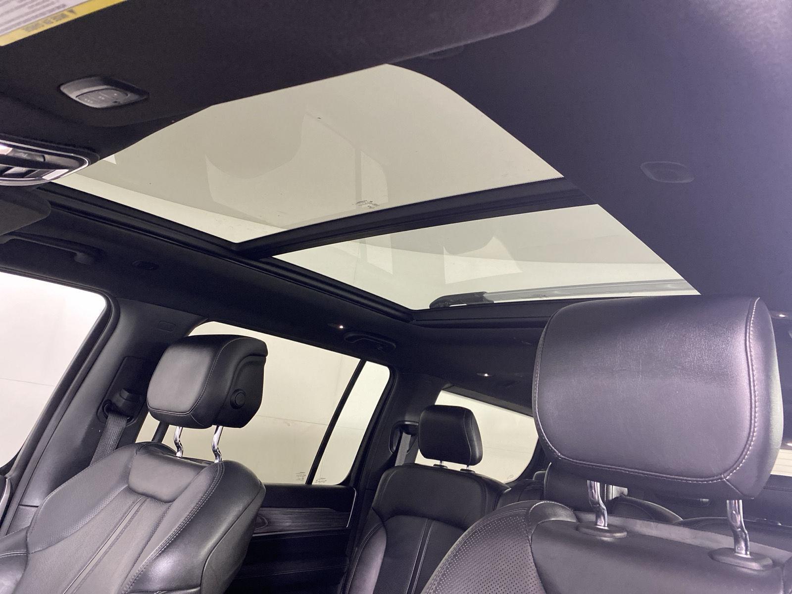 Used 2022 Bright White Clearcoat Jeep Series II image 2