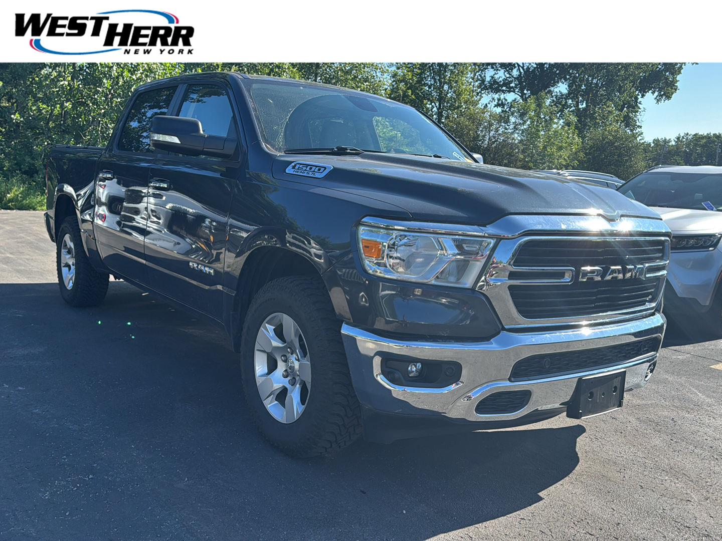 2020 RAM 1500 Big Horn Crew Cab 4WD