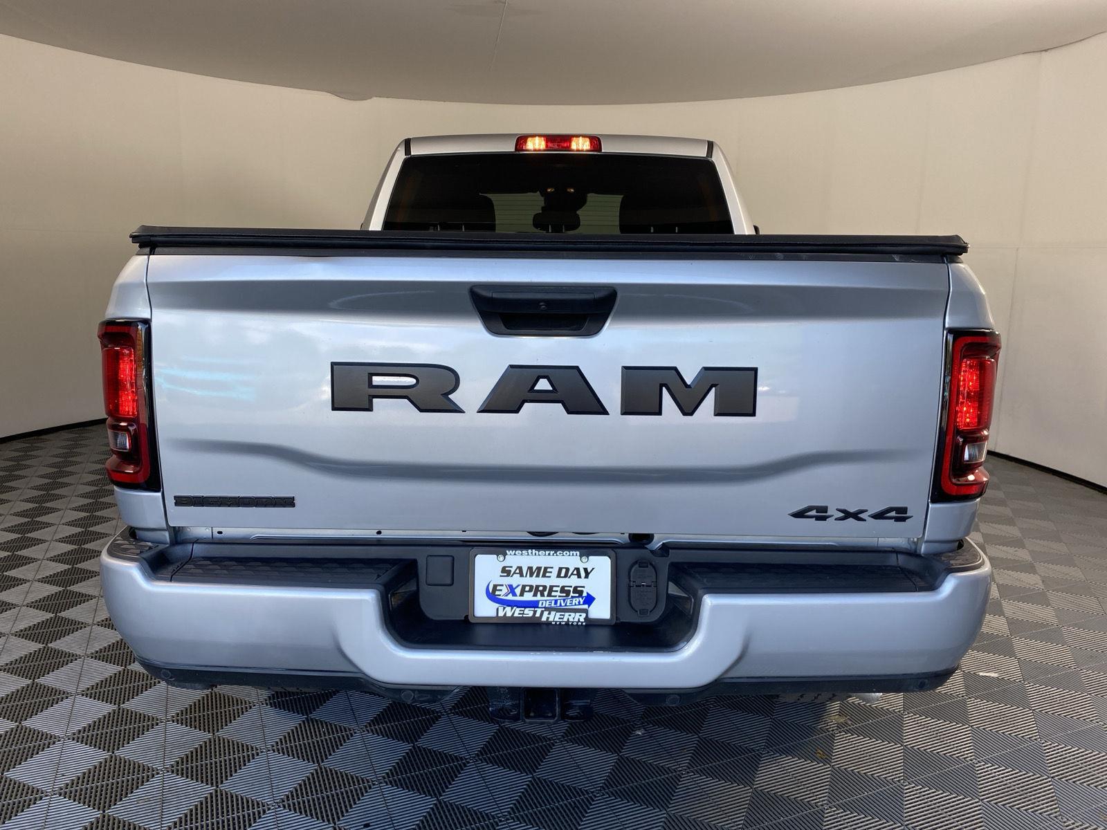 Certified Used 2026 Silver Zynith Ram Big Horn image 15
