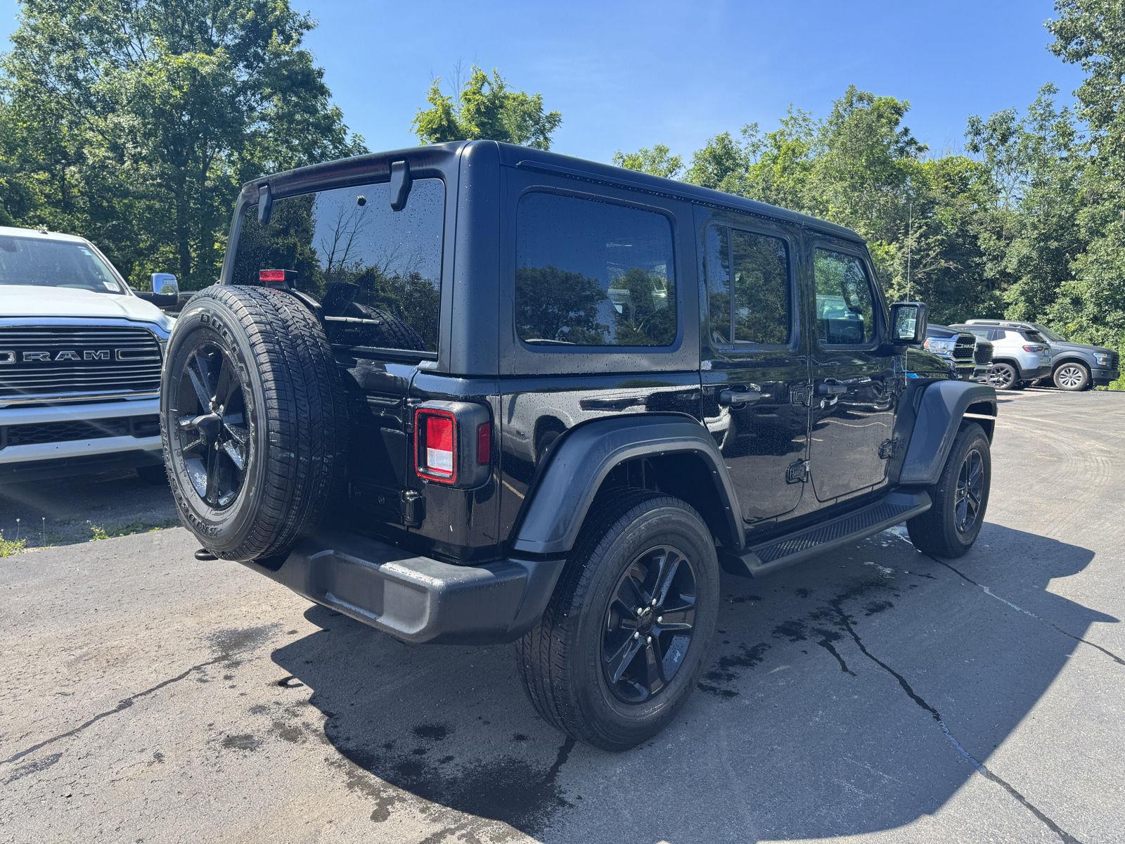 Certified Used 2023 Black Clearcoat Jeep Sport Altitude image 3