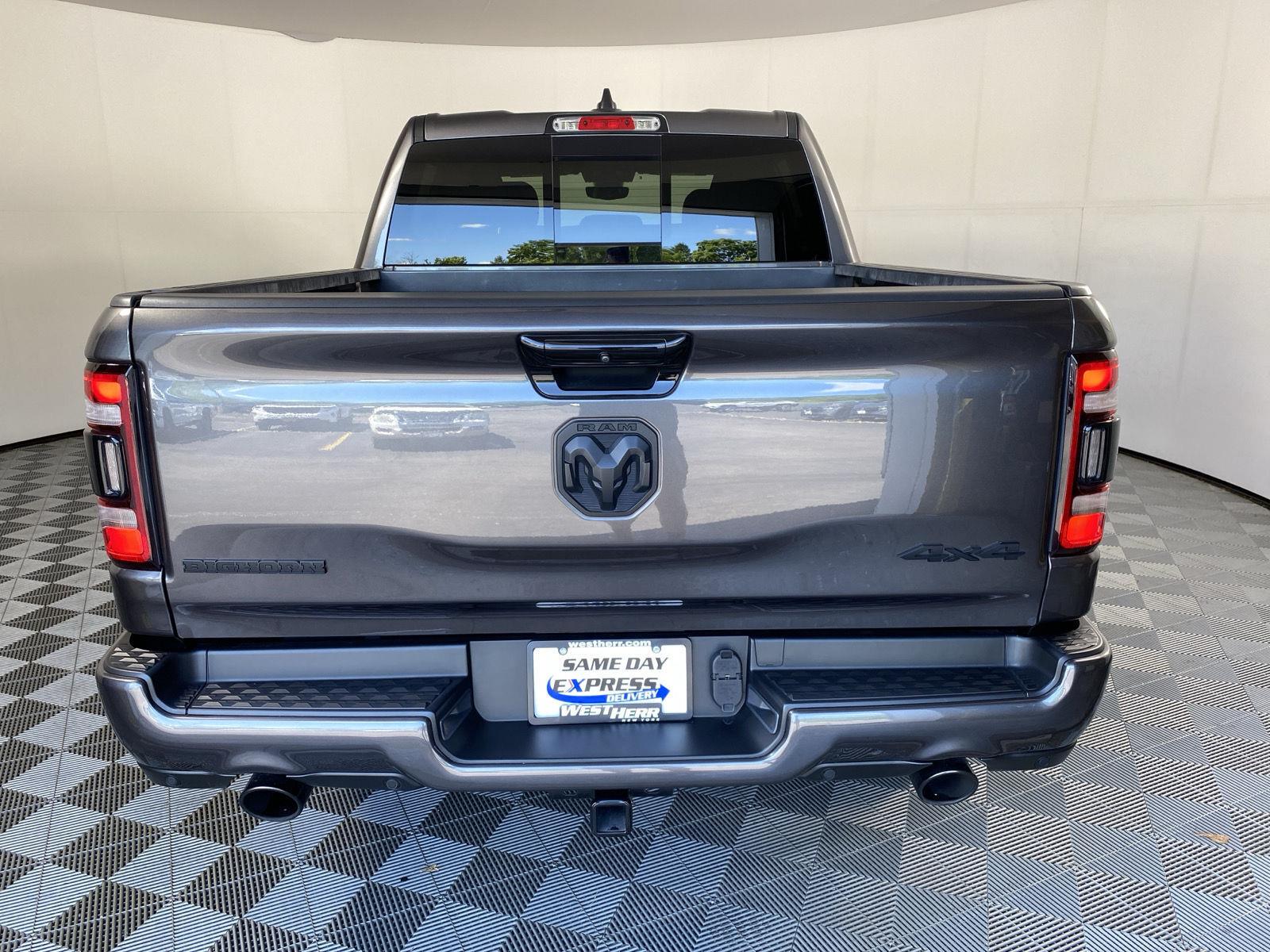 Certified Used 2024 Granite Crystal Metallic Clearcoat Ram Big Horn image 16
