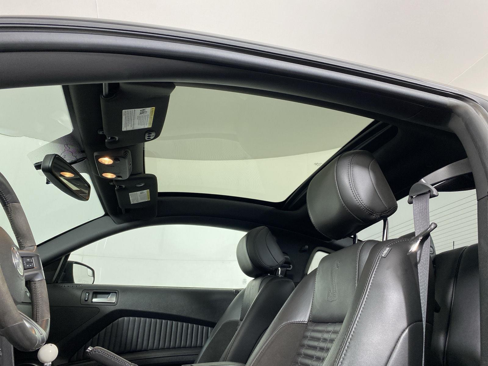 Used 2014 Black Ford Shelby GT500 image 2