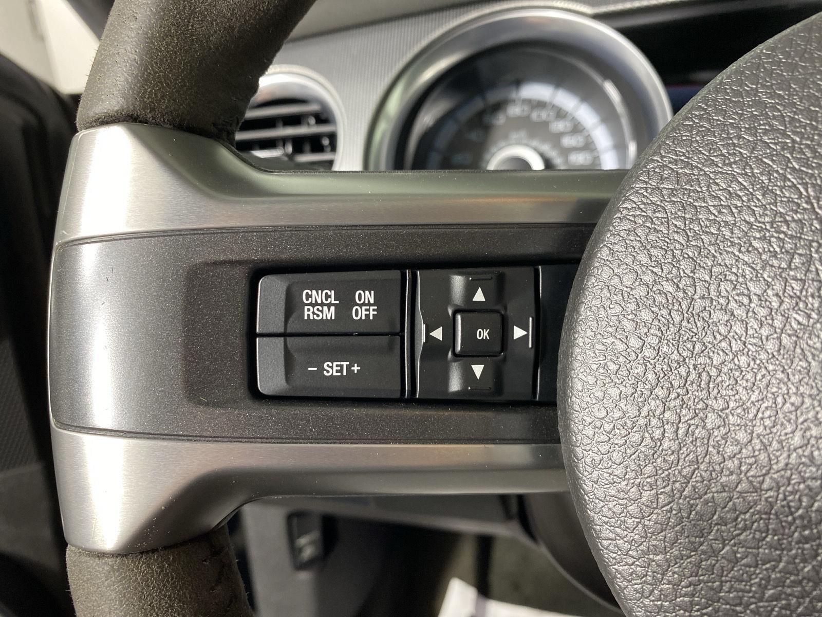 Used 2014 Black Ford Shelby GT500 image 19