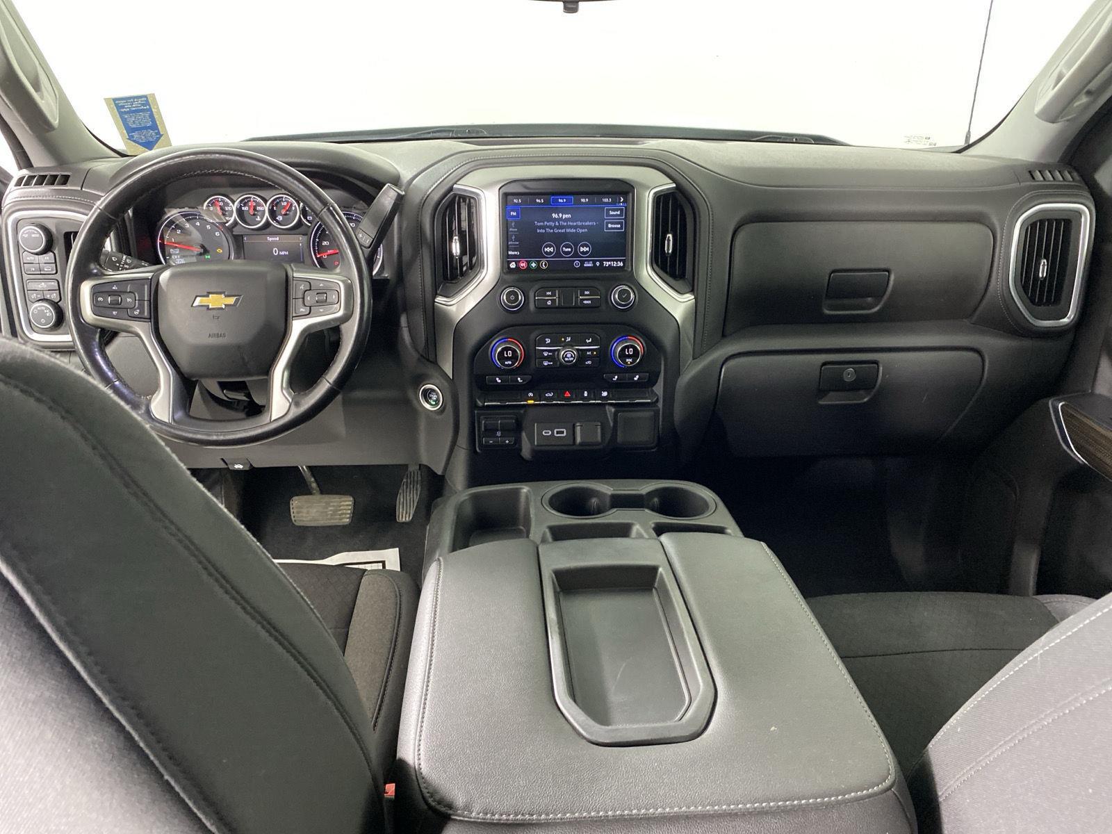 Used 2021 Silver Ice Metallic Chevrolet LT image 24