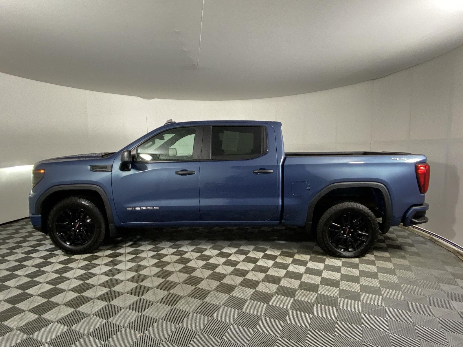 Used 2024 Downpour Metallic GMC Pro image 11