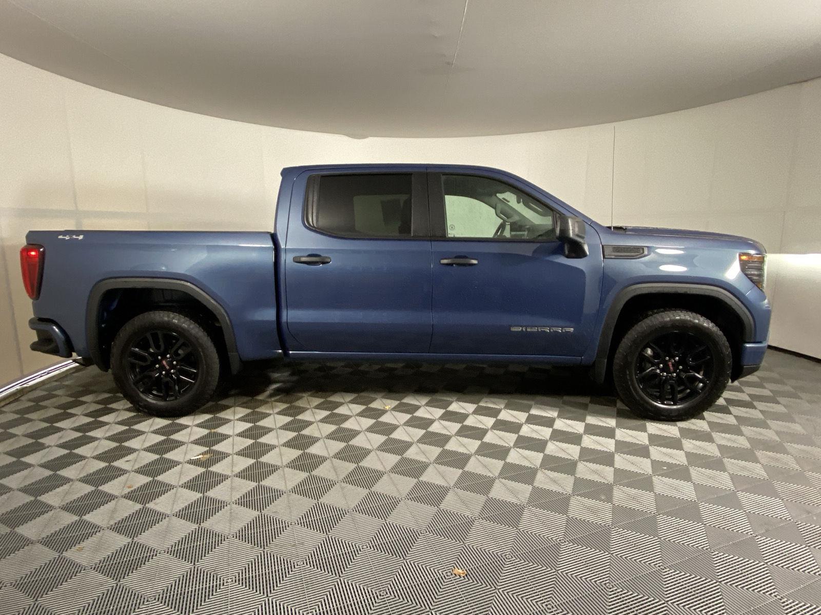 Used 2024 Downpour Metallic GMC Pro image 3