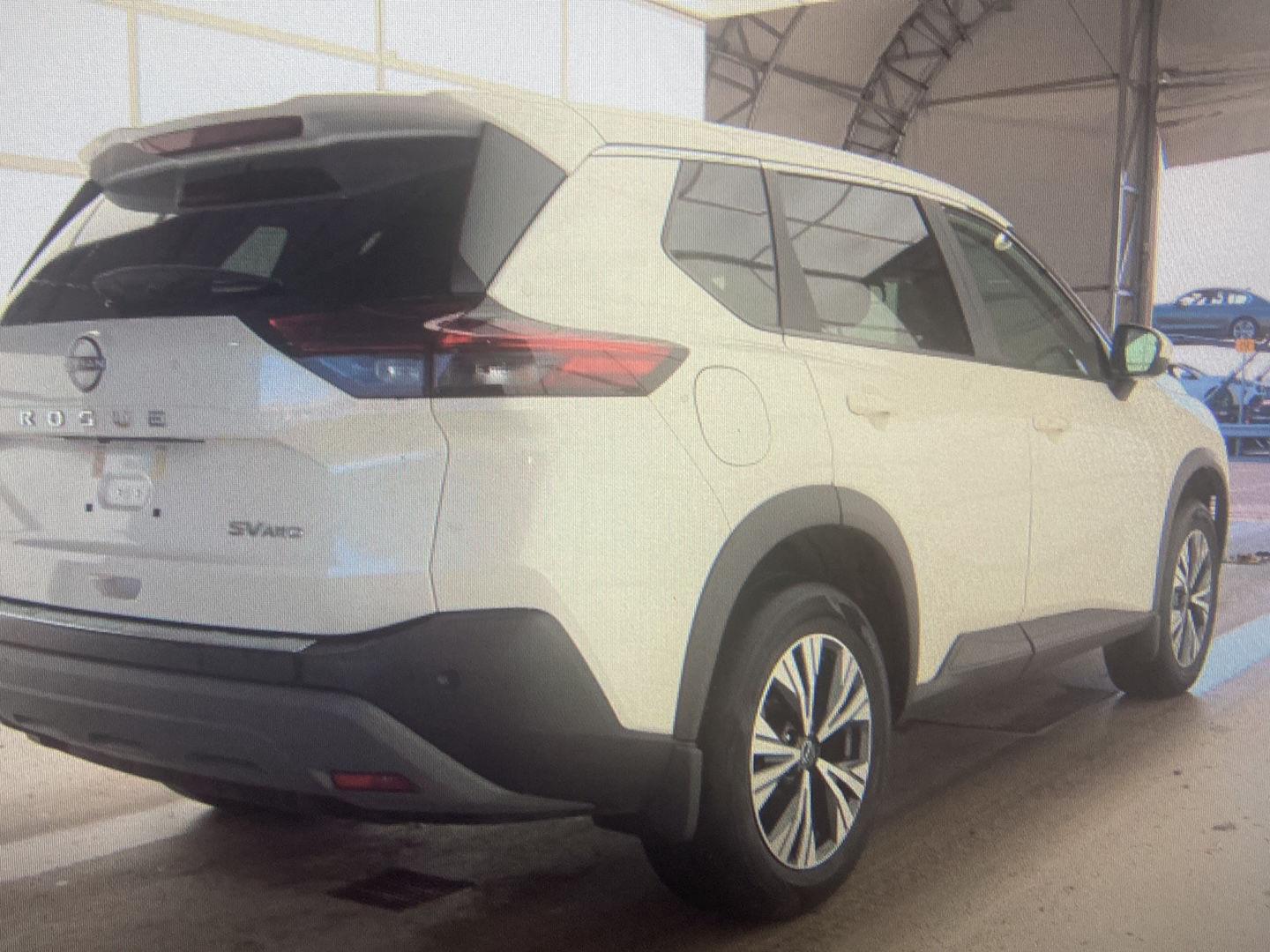 Used 2023 Pearl White Tricoat Nissan SV image 2
