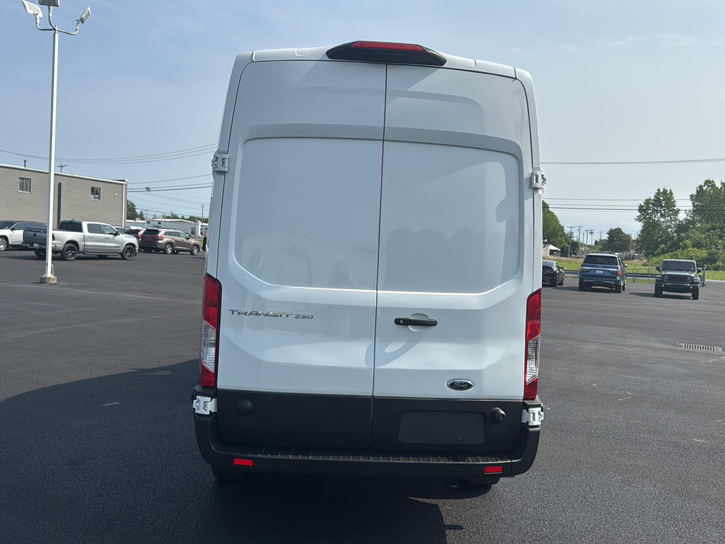 Used 2025 Oxford White Ford 250 image 6