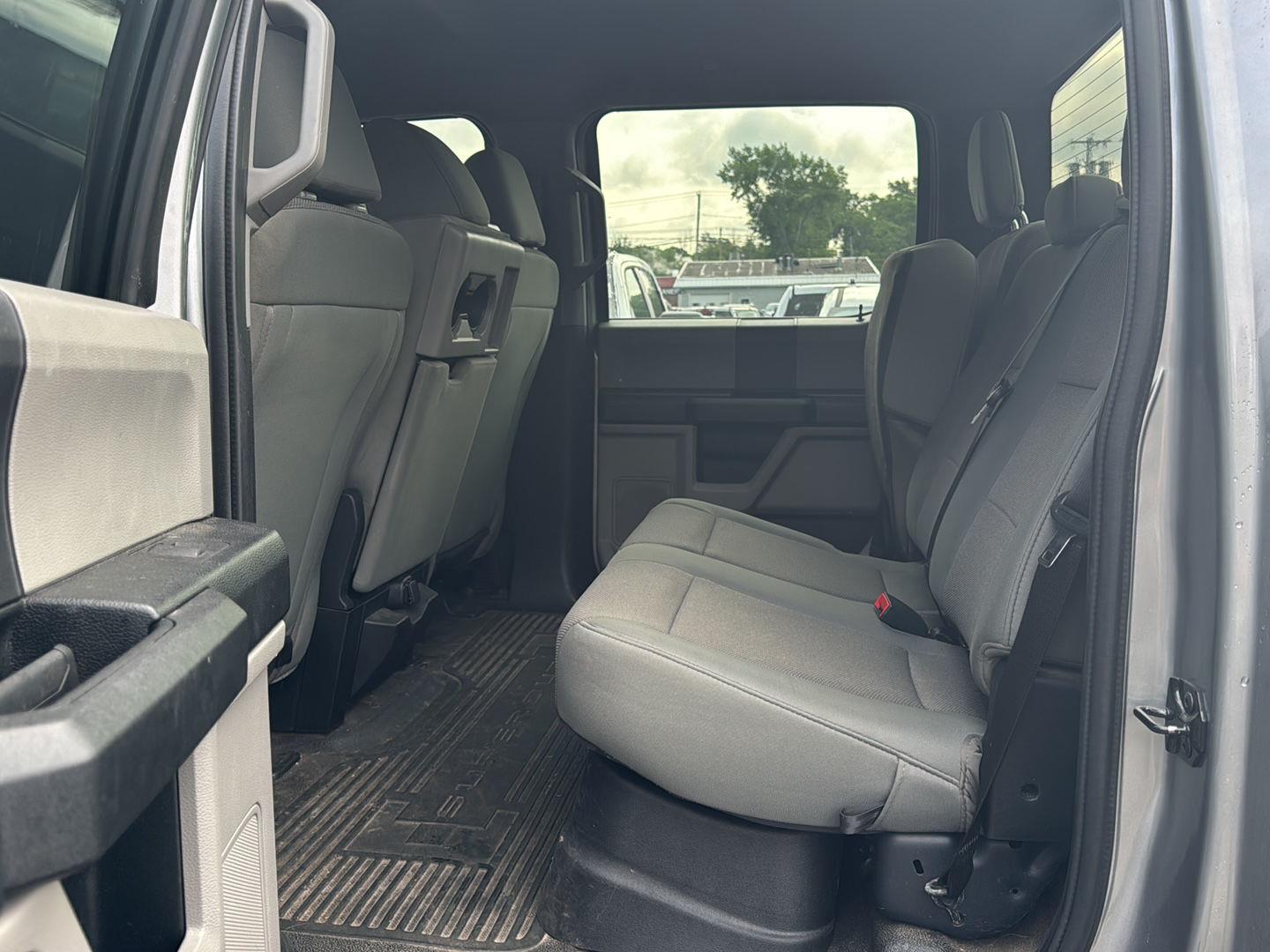 Used 2020 Iconic Silver Ford XL image 9